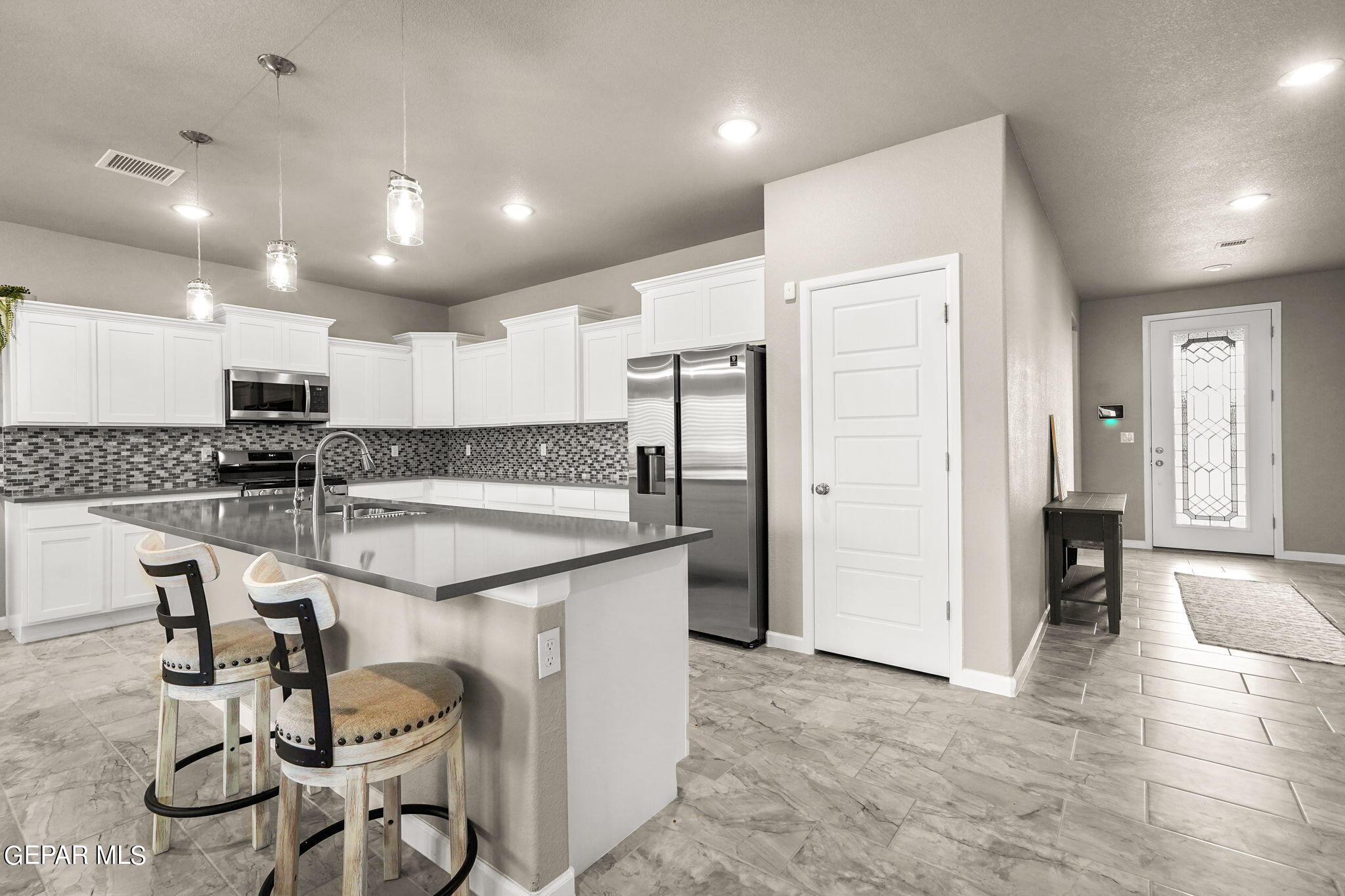 2517 MIKE PRICE Drive