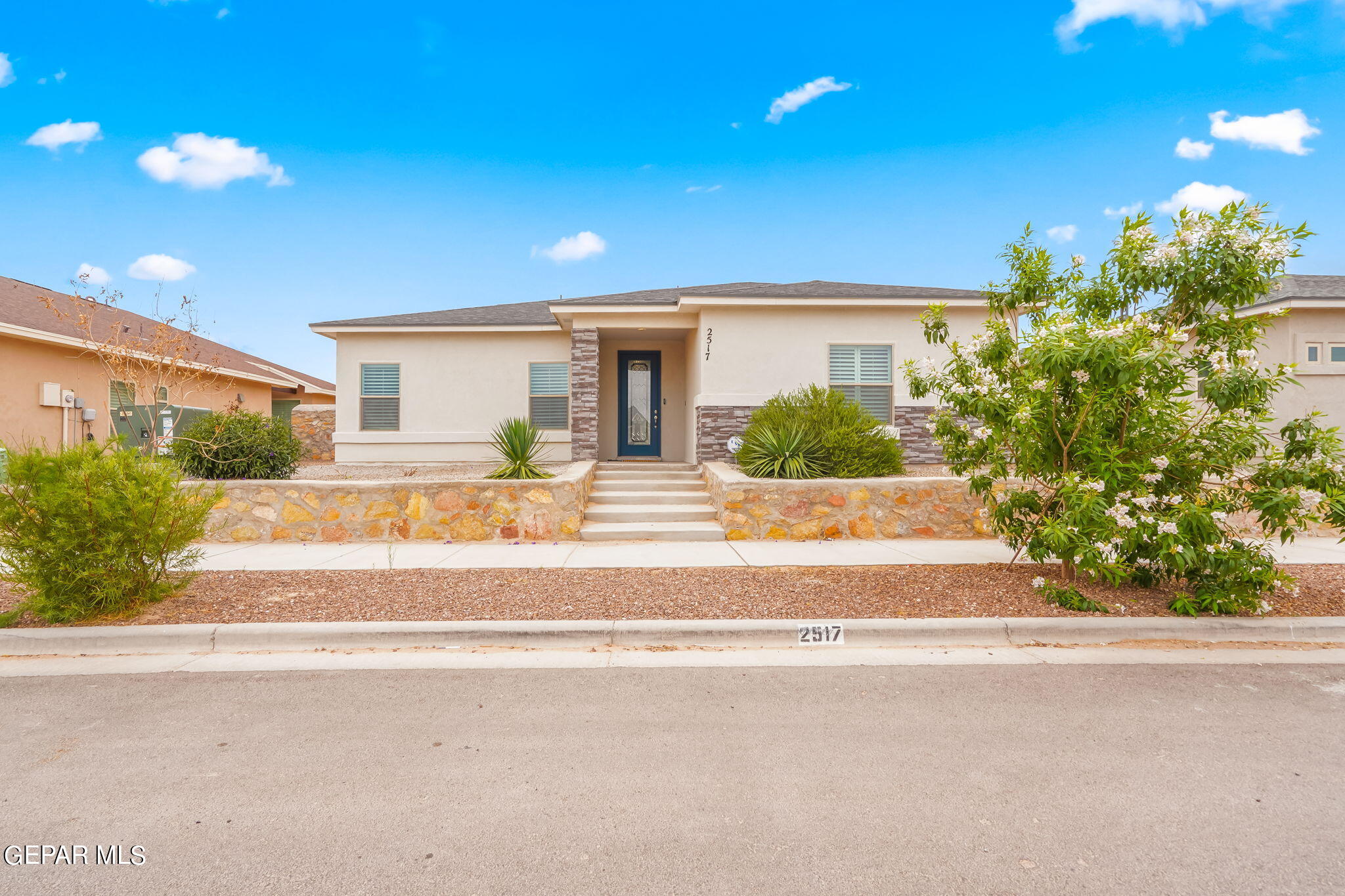 2517 MIKE PRICE Drive