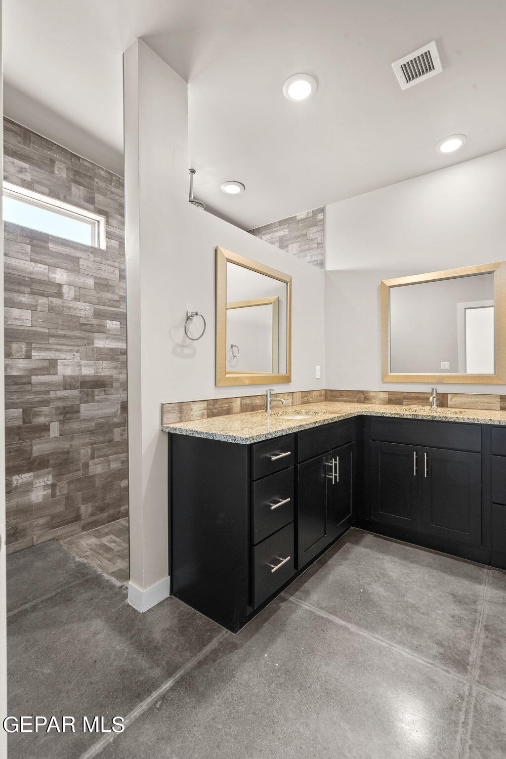 14230 Peyton Edwards Avenue