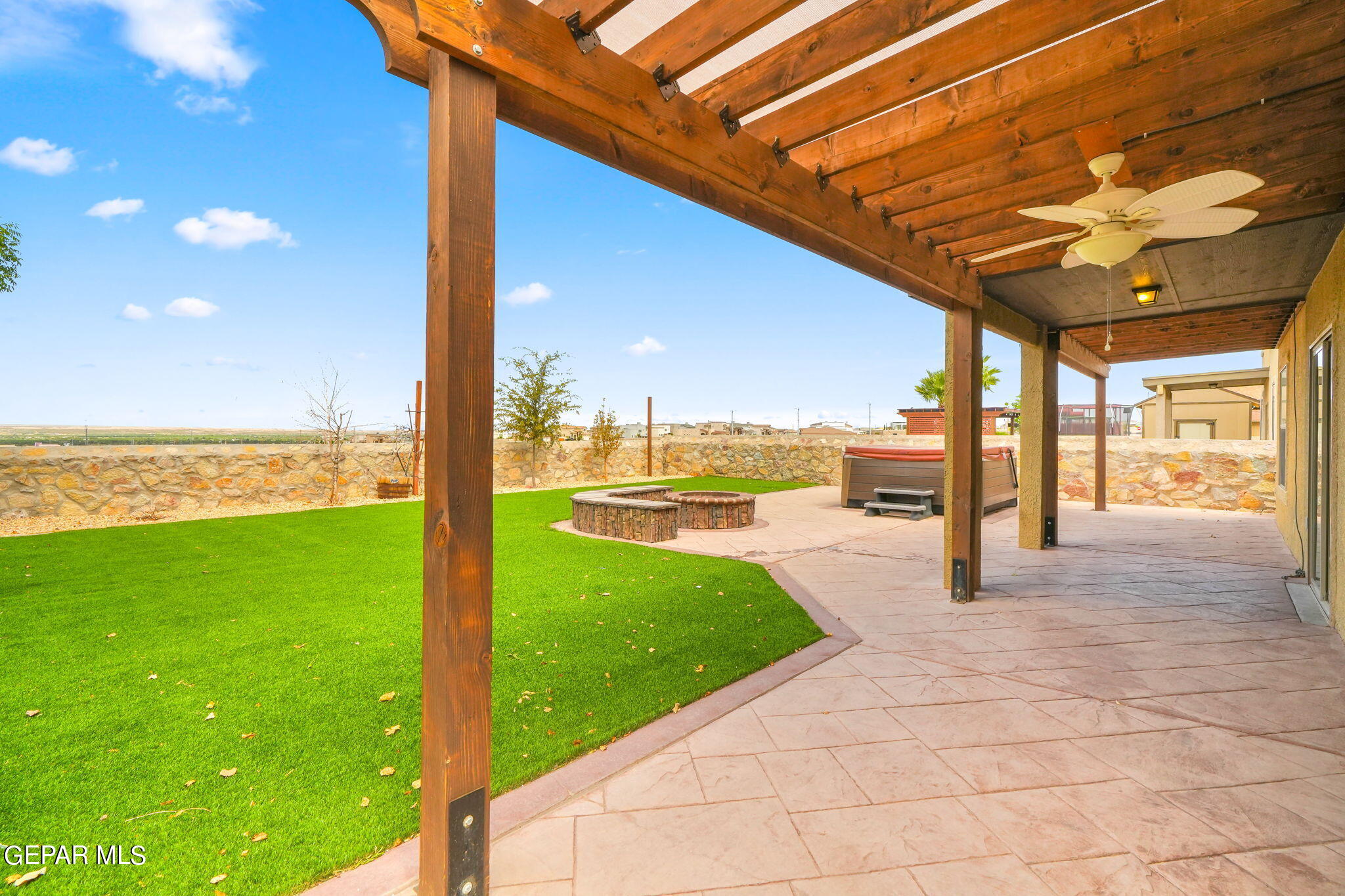 7657 MUNDY CREEK Drive