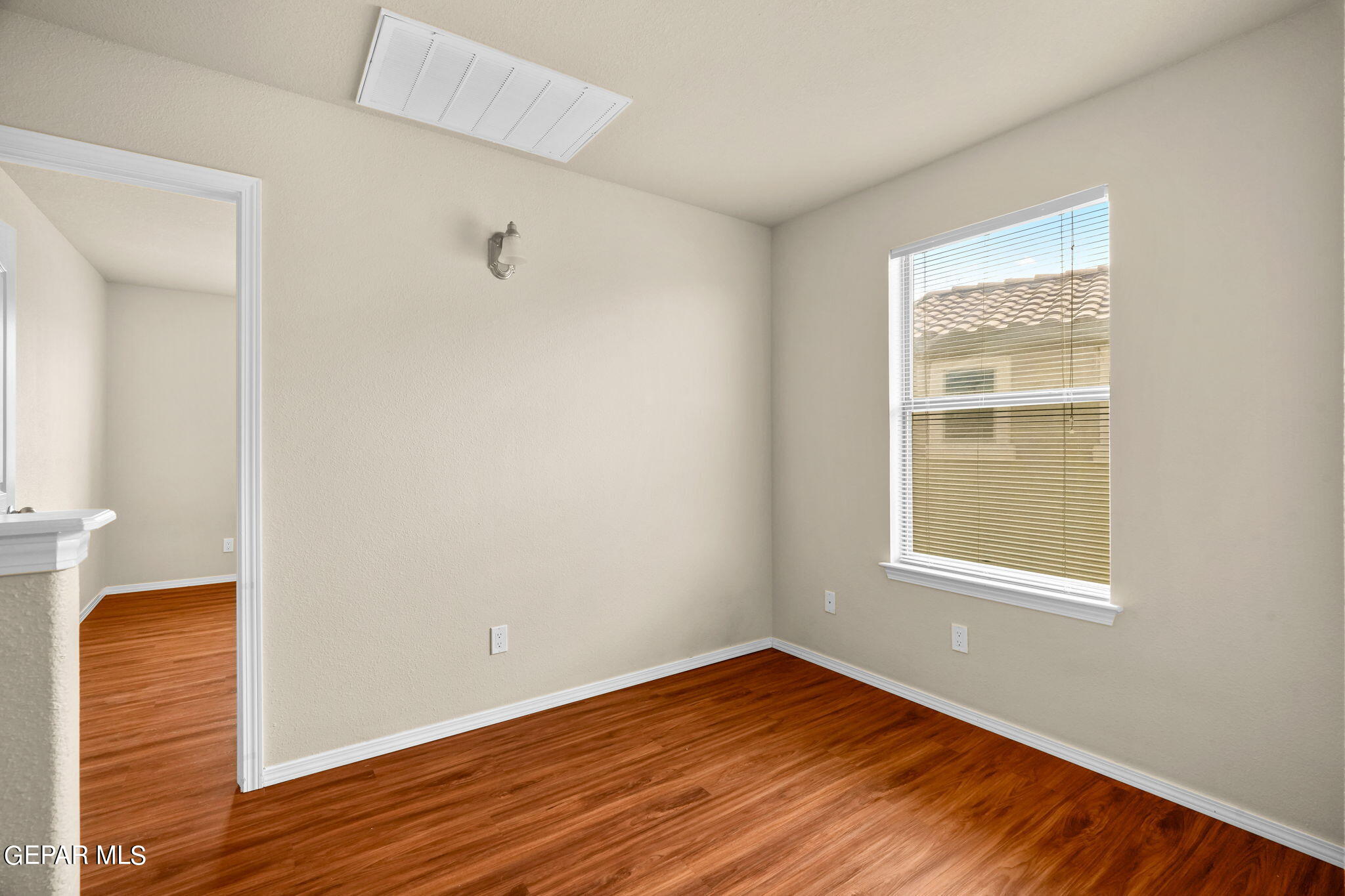 7657 MUNDY CREEK Drive