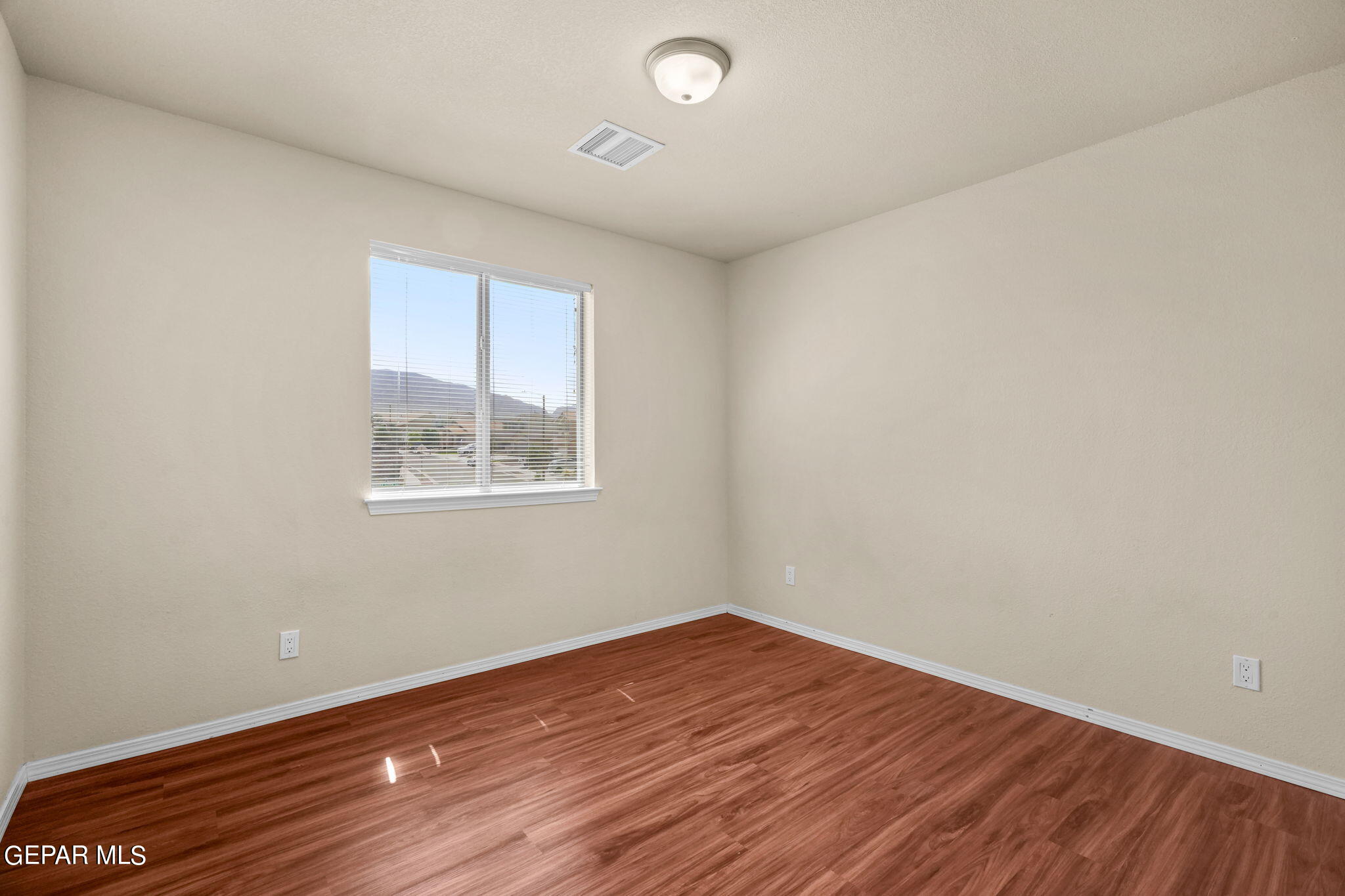 7657 MUNDY CREEK Drive