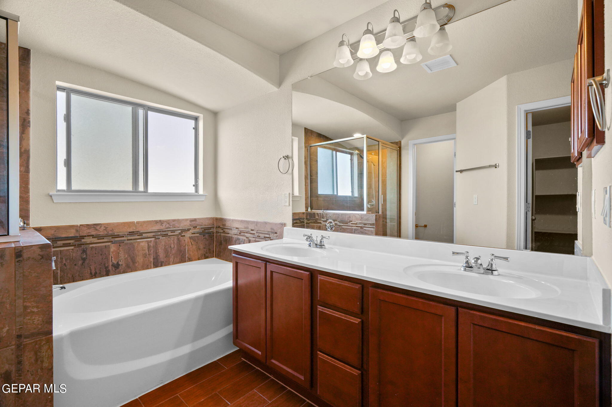 7657 MUNDY CREEK Drive