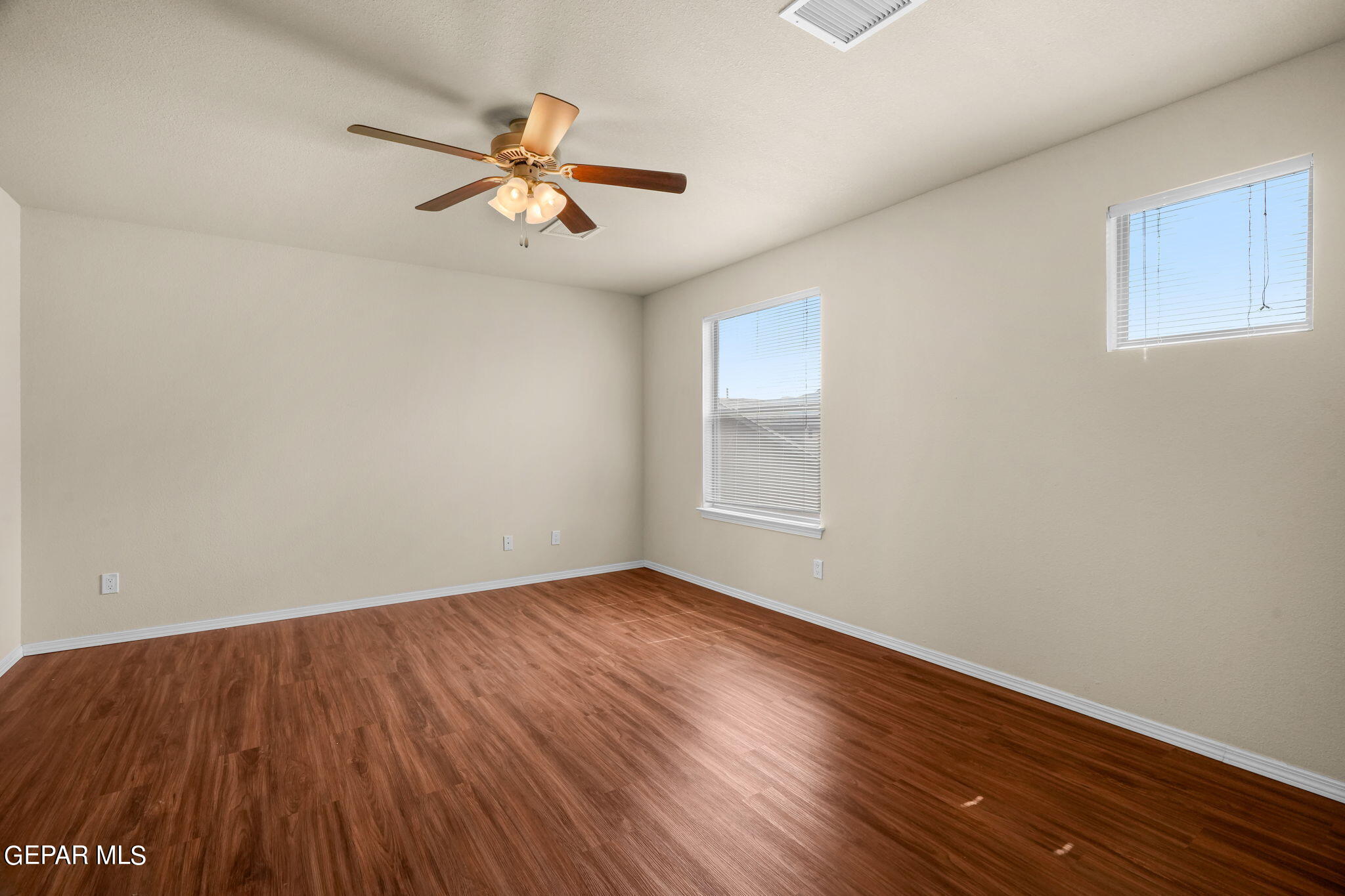 7657 MUNDY CREEK Drive