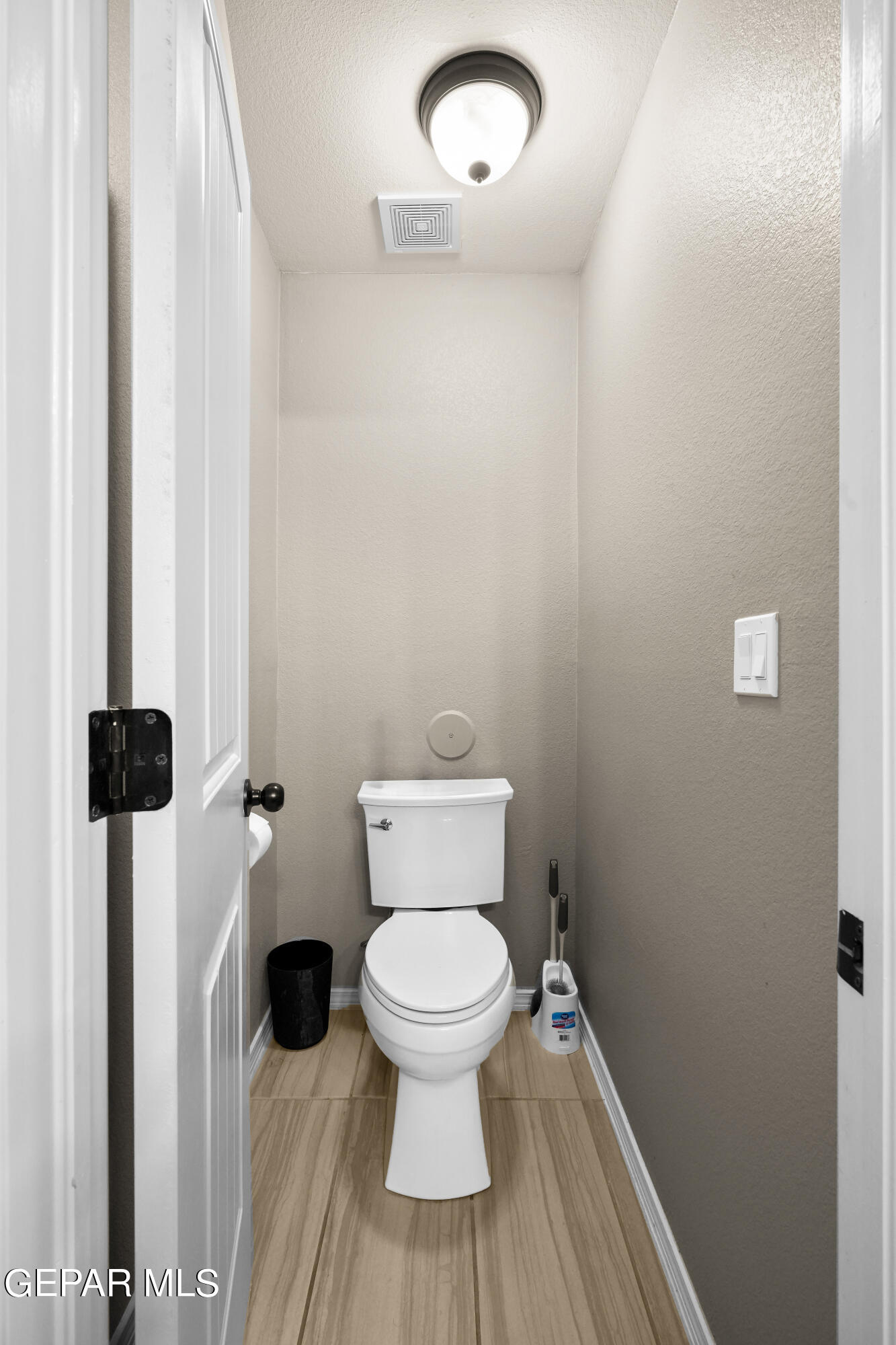 1921 Tim Foster Street