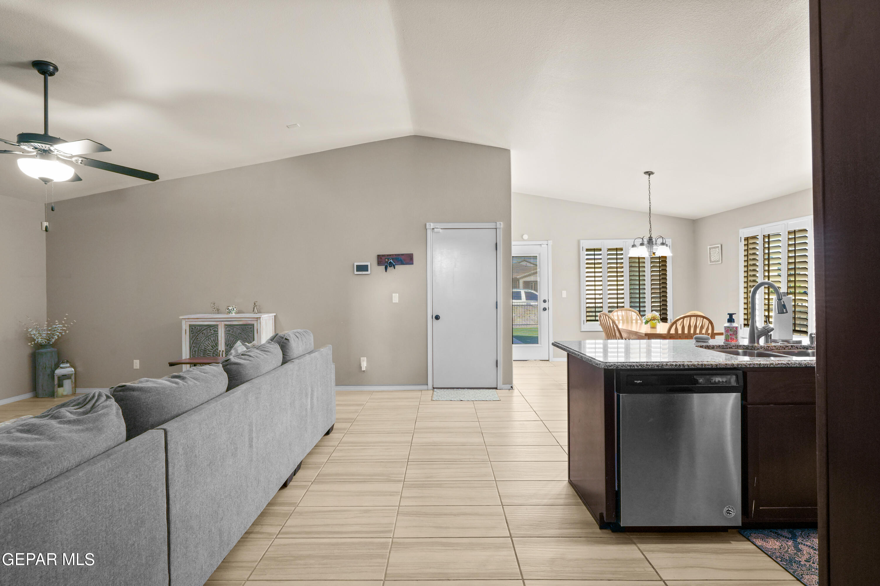 1921 Tim Foster Street