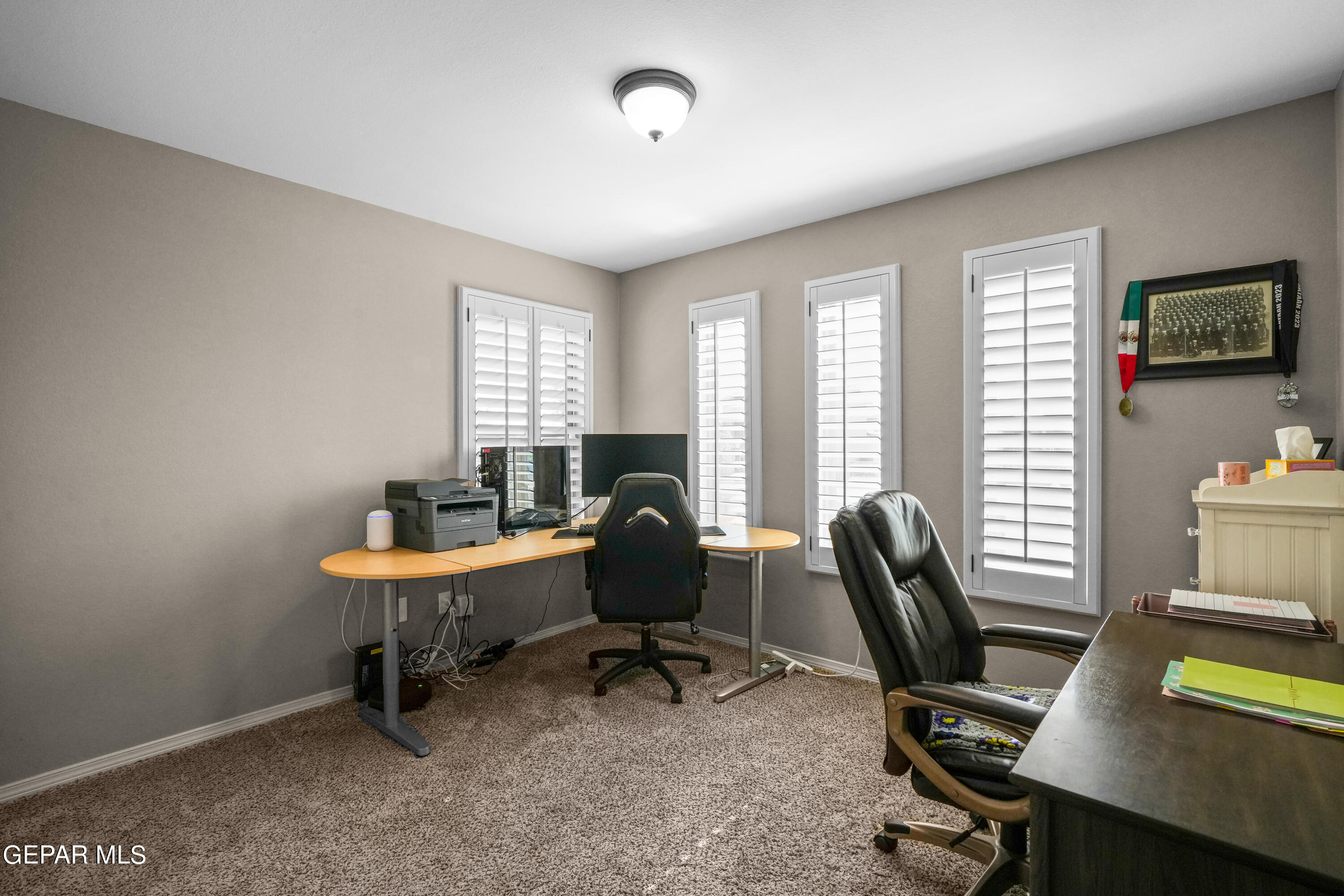 1921 Tim Foster Street