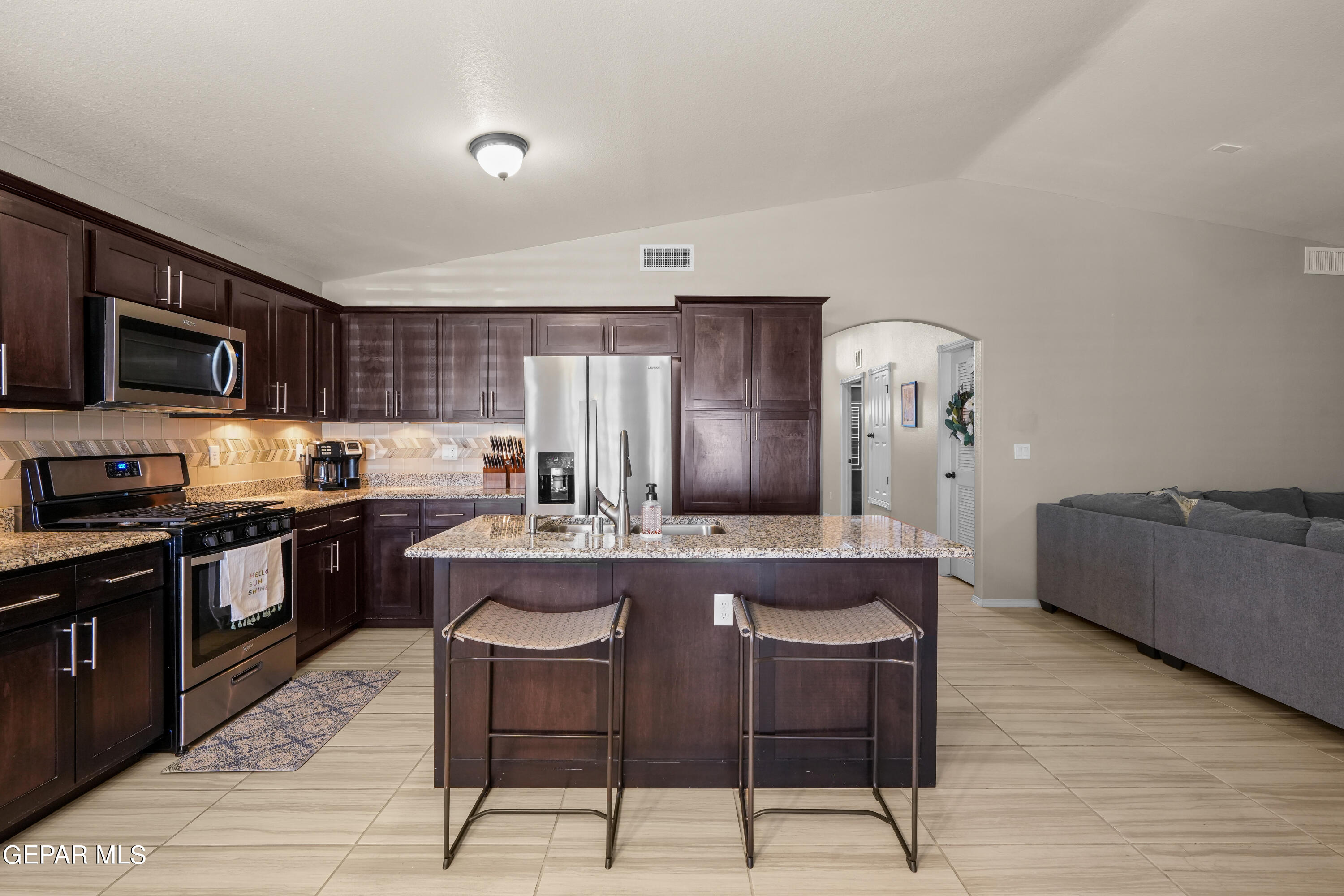 1921 Tim Foster Street