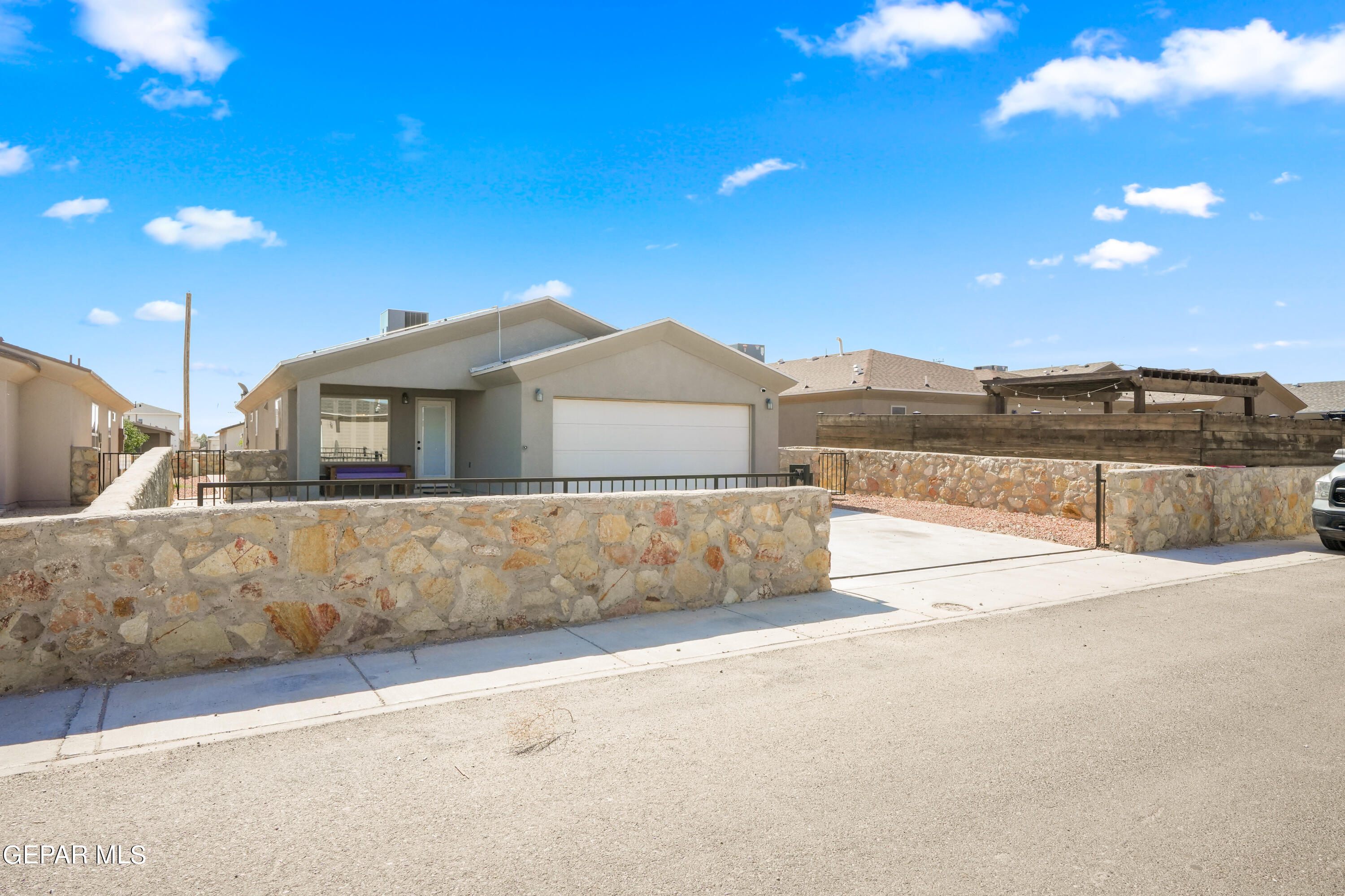 1921 Tim Foster Street