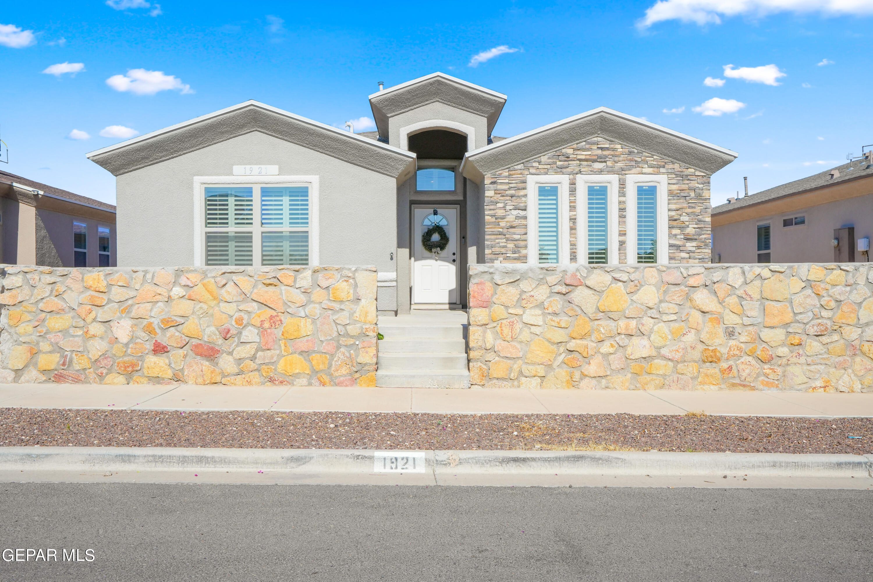 1921 Tim Foster Street