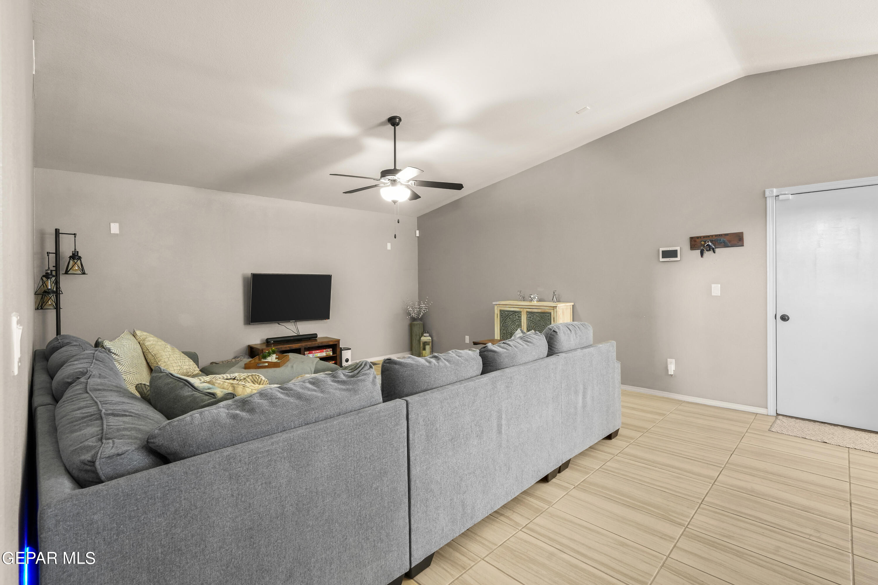 1921 Tim Foster Street