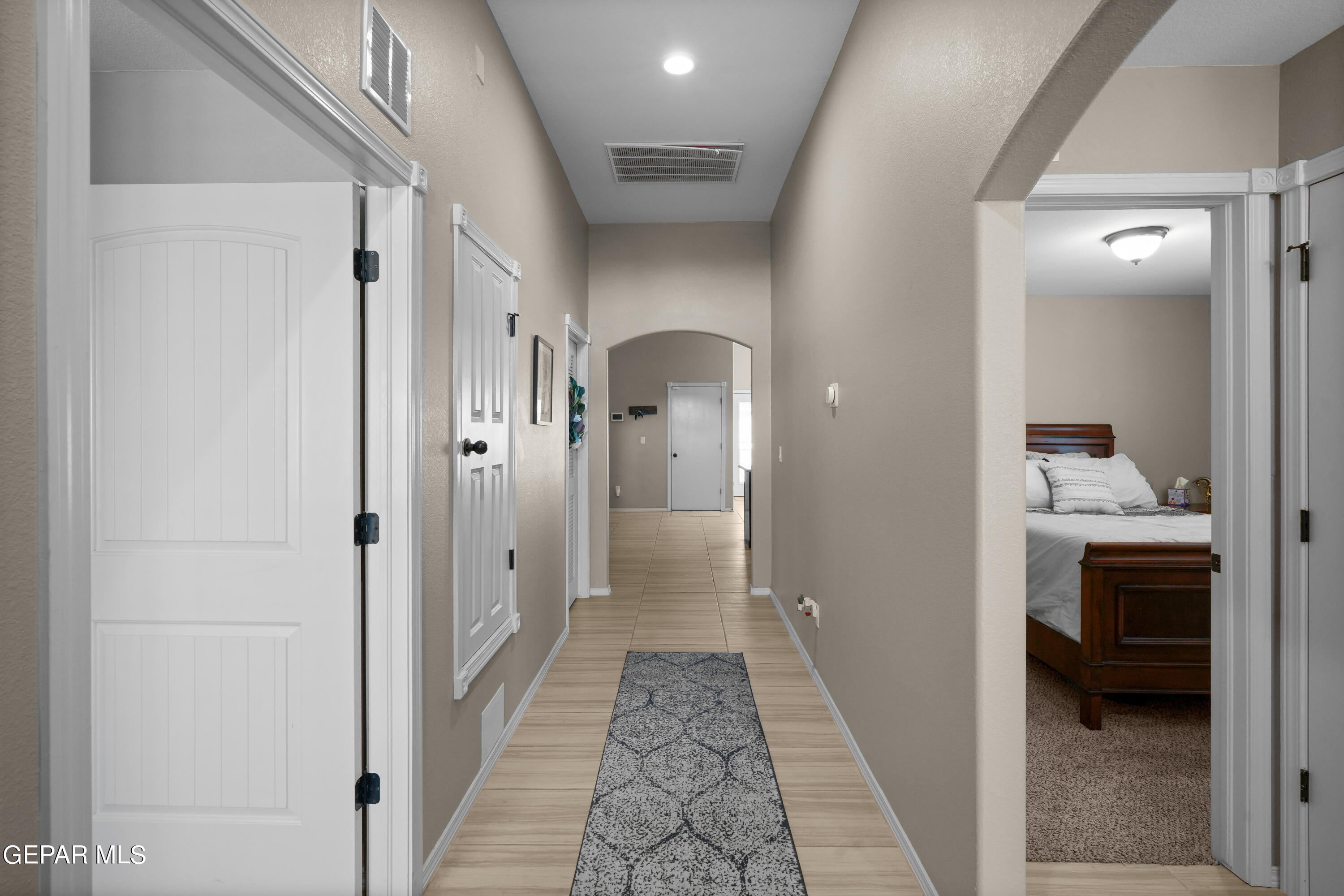 1921 Tim Foster Street