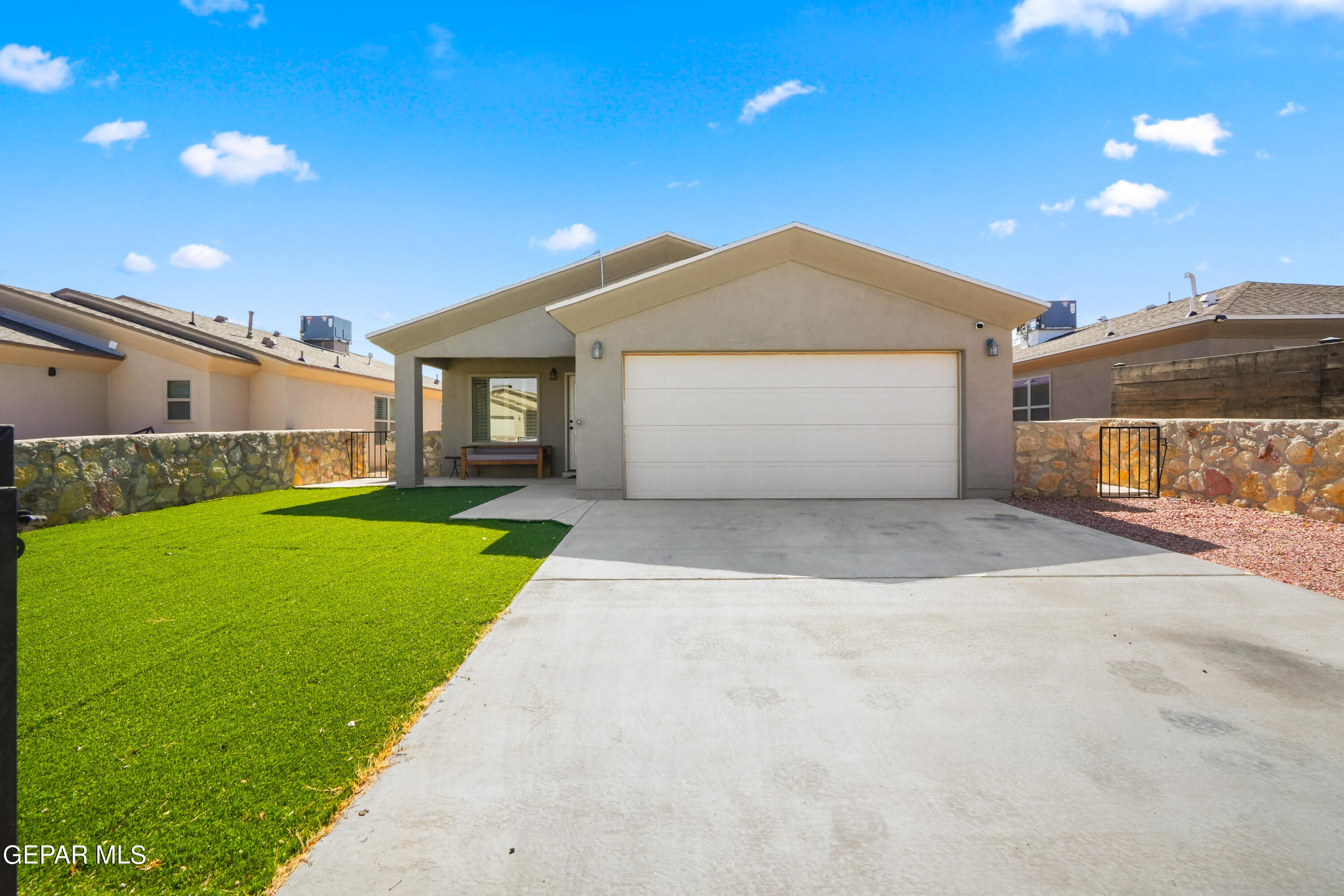 1921 Tim Foster Street