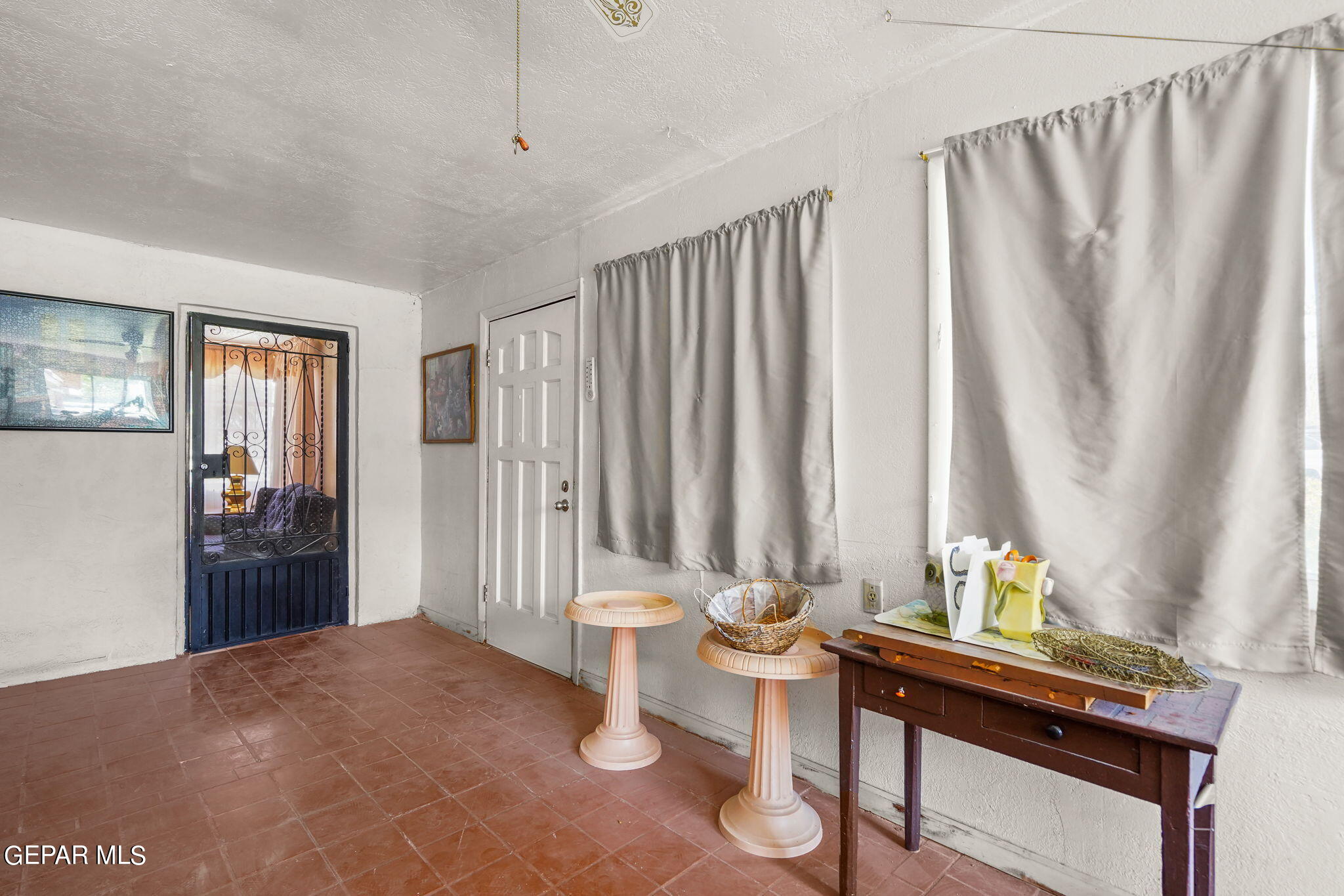 7672 Wenda Way Drive