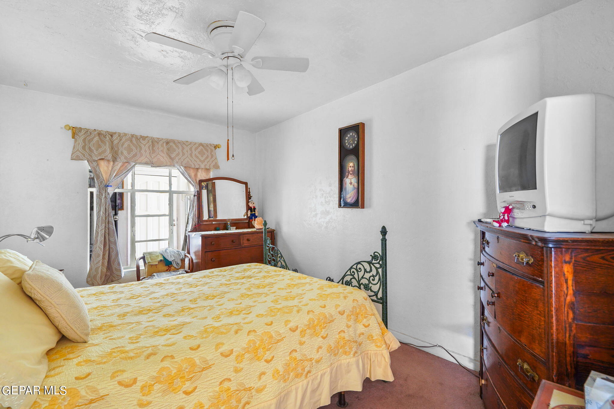 7672 Wenda Way Drive