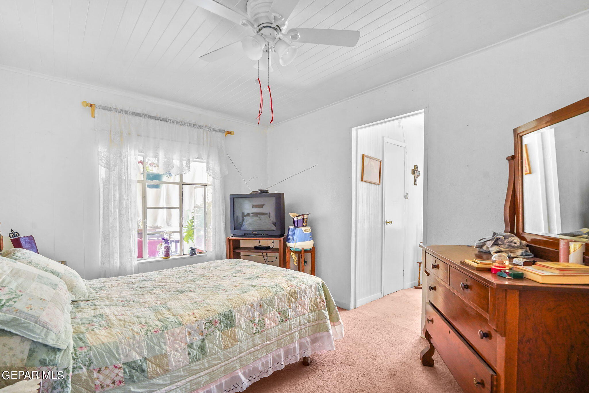 7672 Wenda Way Drive