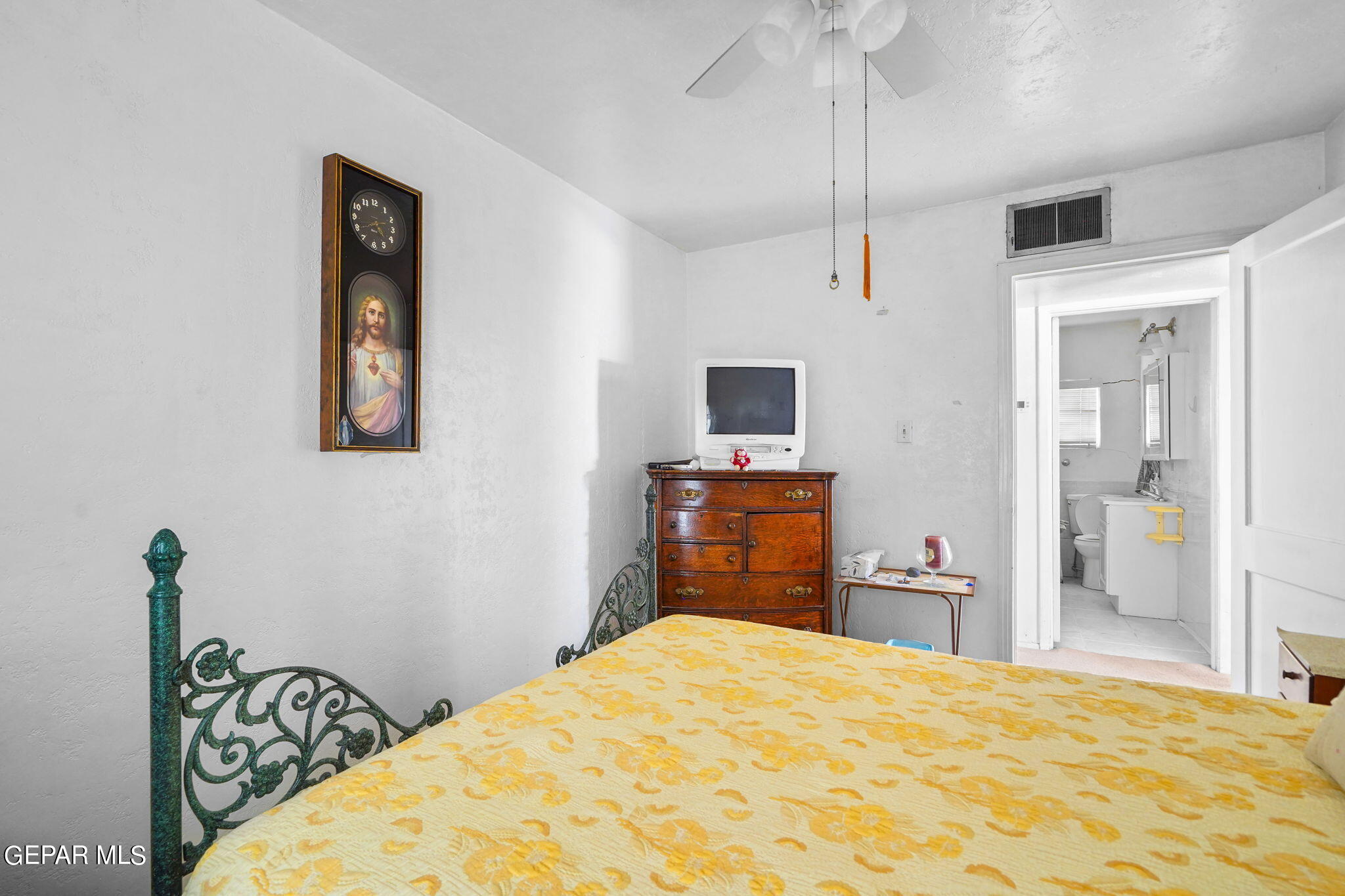 7672 Wenda Way Drive