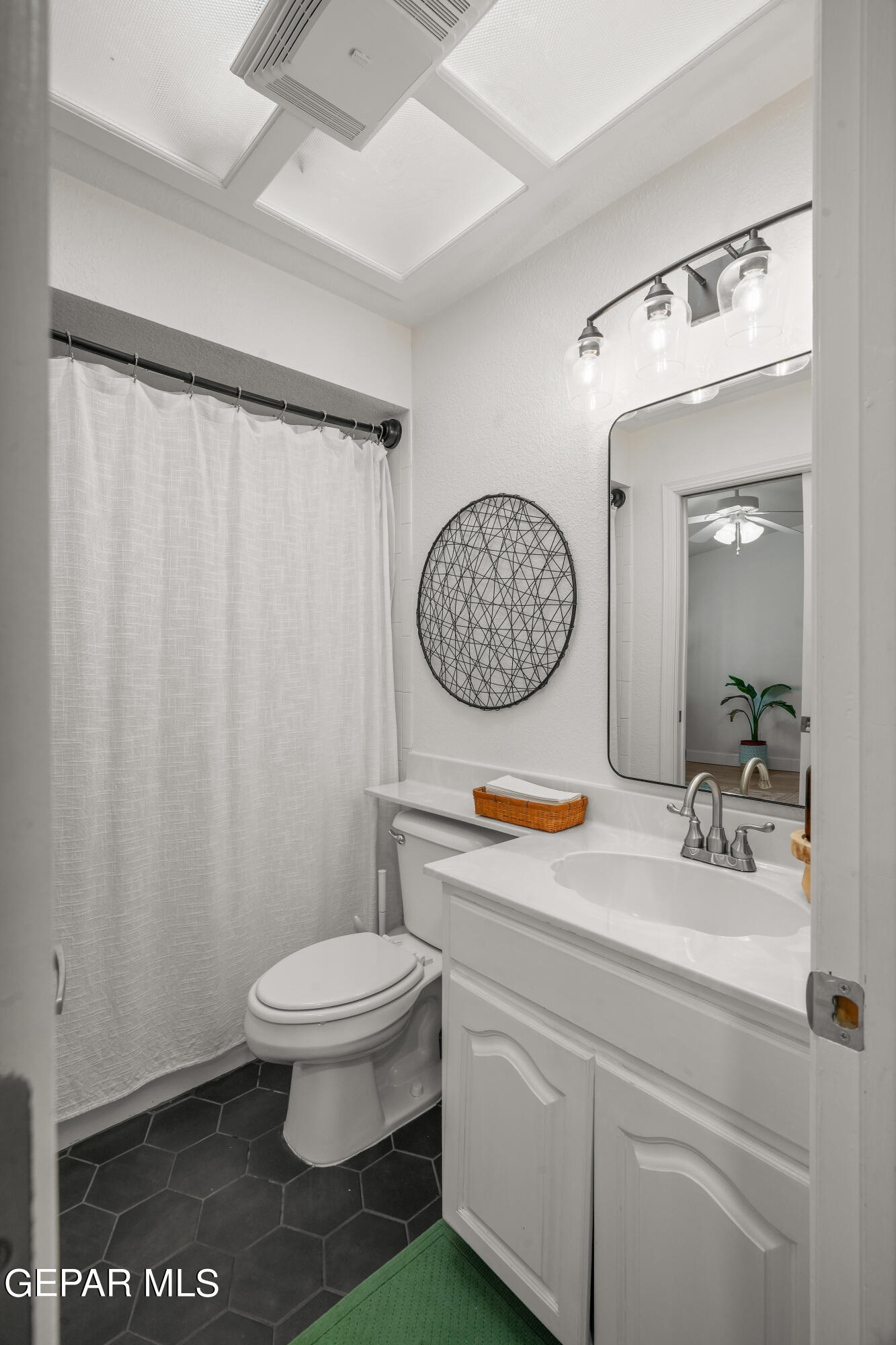 6537 WIND RIDGE Drive