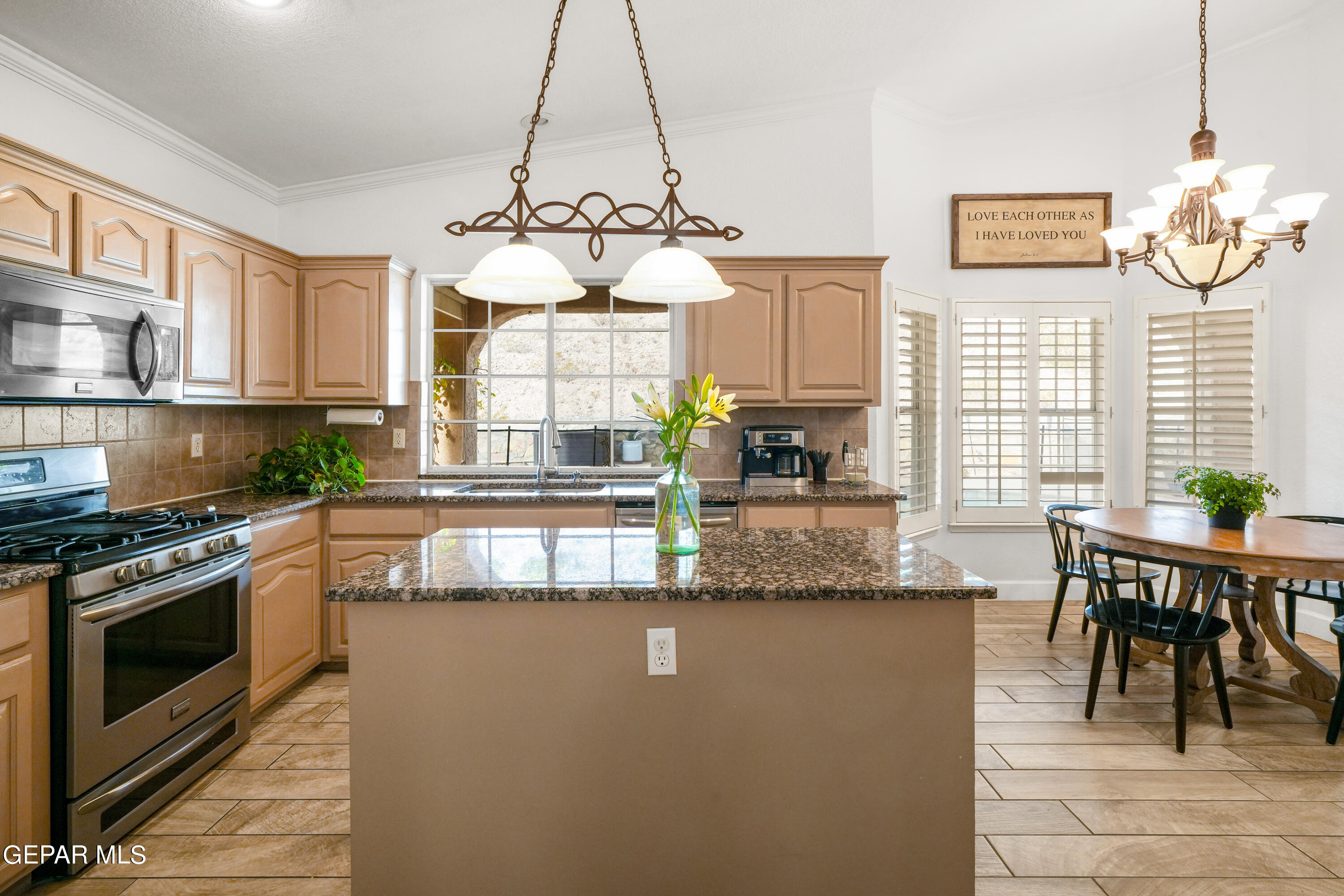 6537 WIND RIDGE Drive