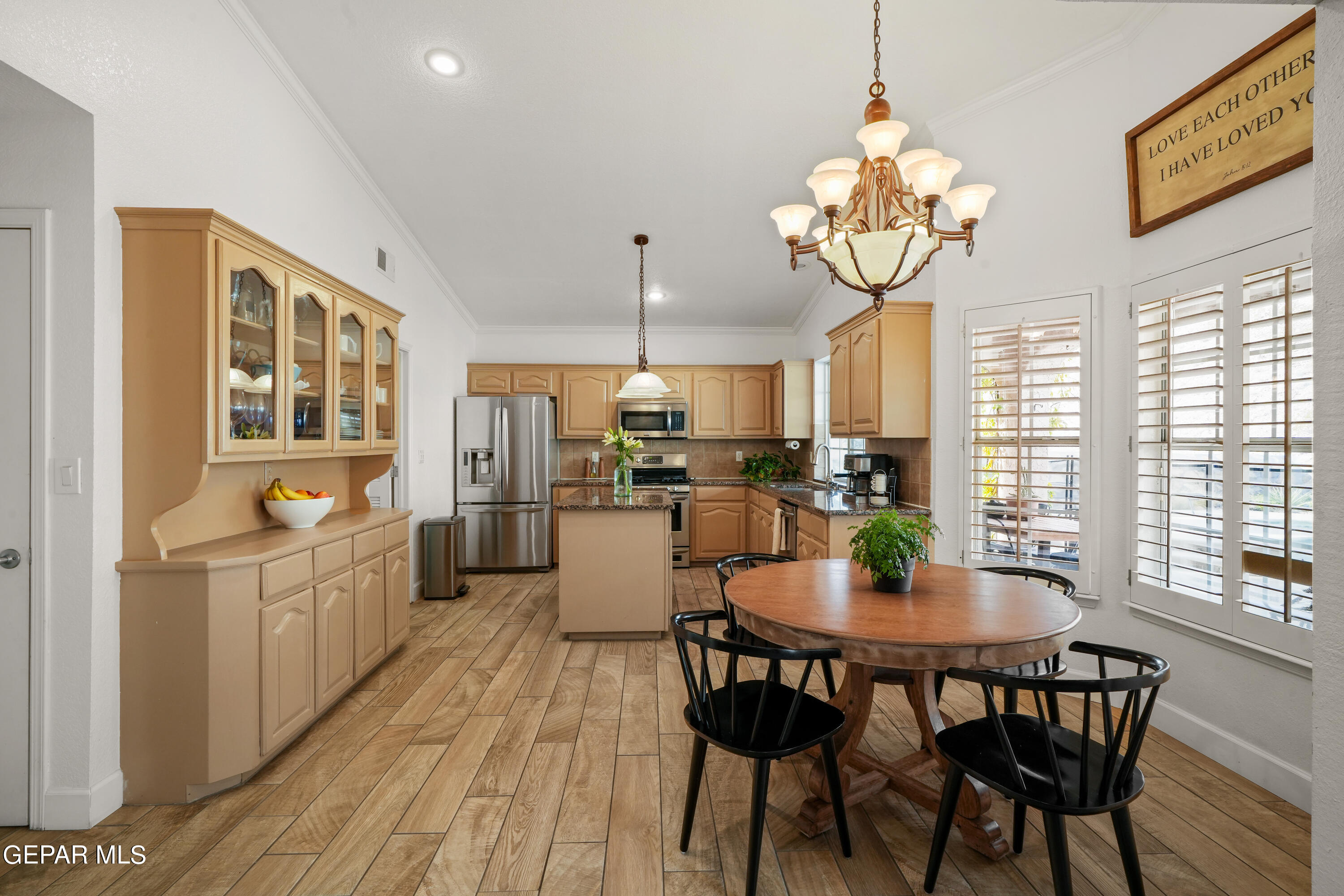 6537 WIND RIDGE Drive