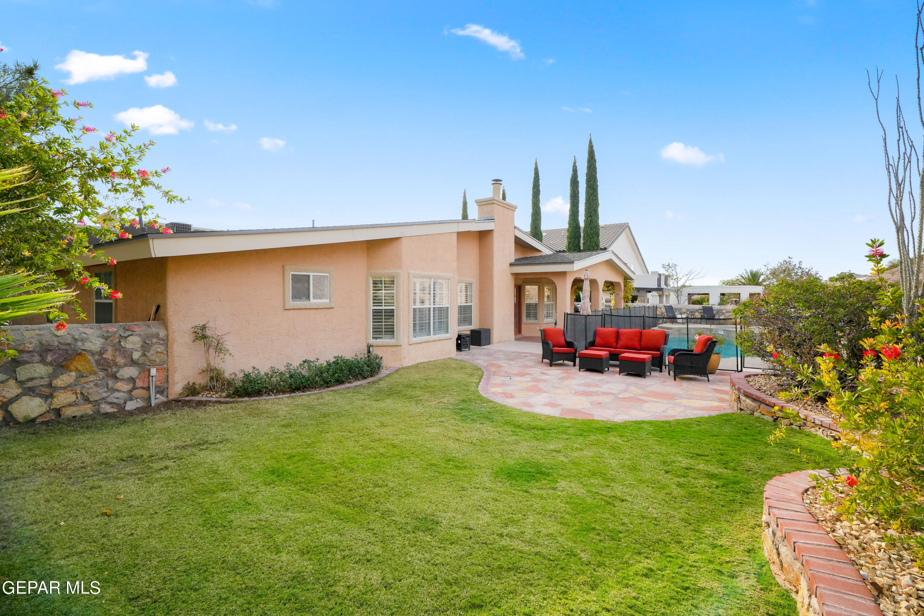 6537 WIND RIDGE Drive