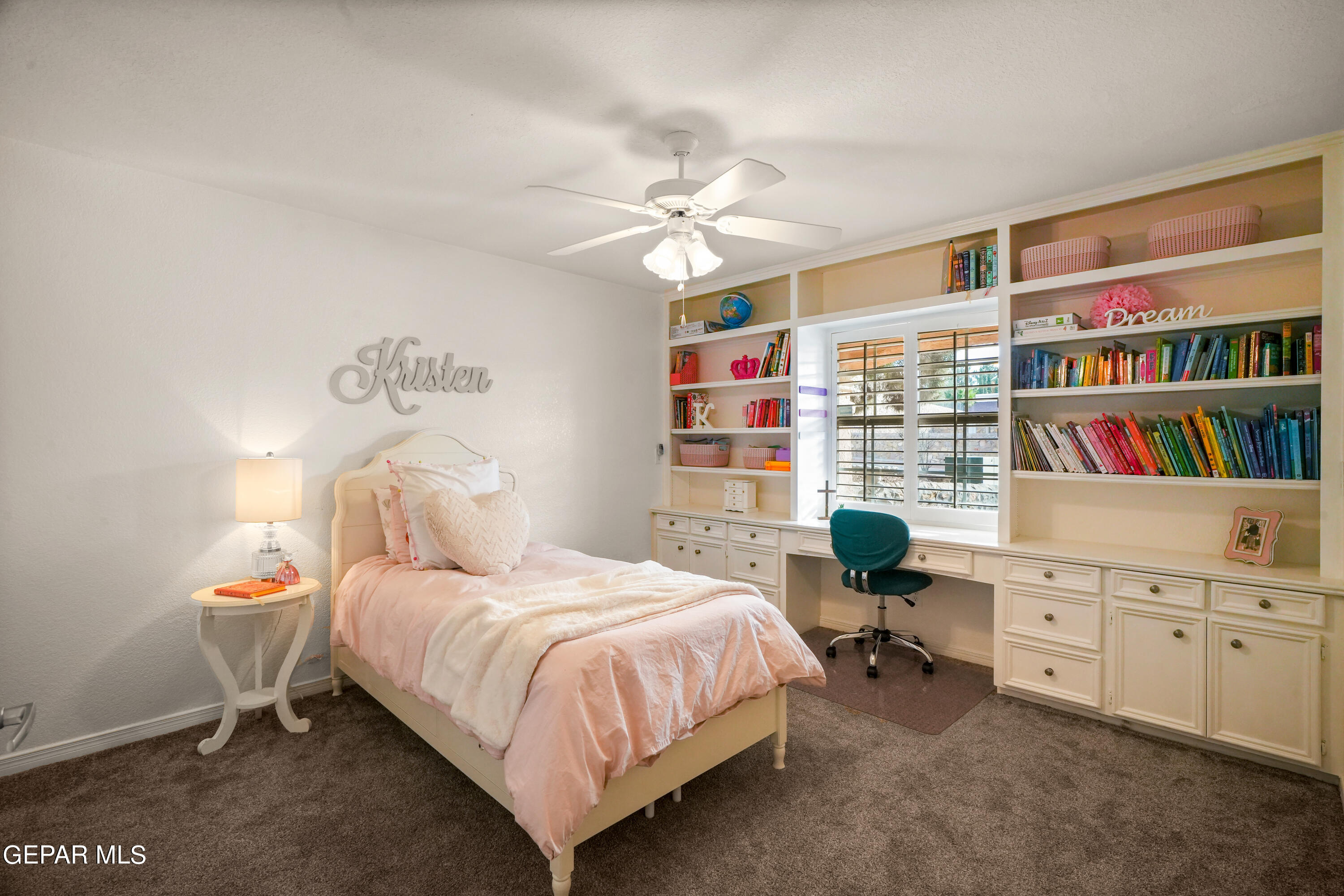 6537 WIND RIDGE Drive