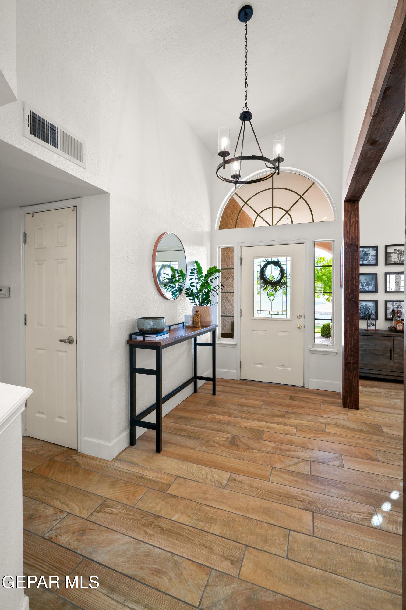 6537 WIND RIDGE Drive