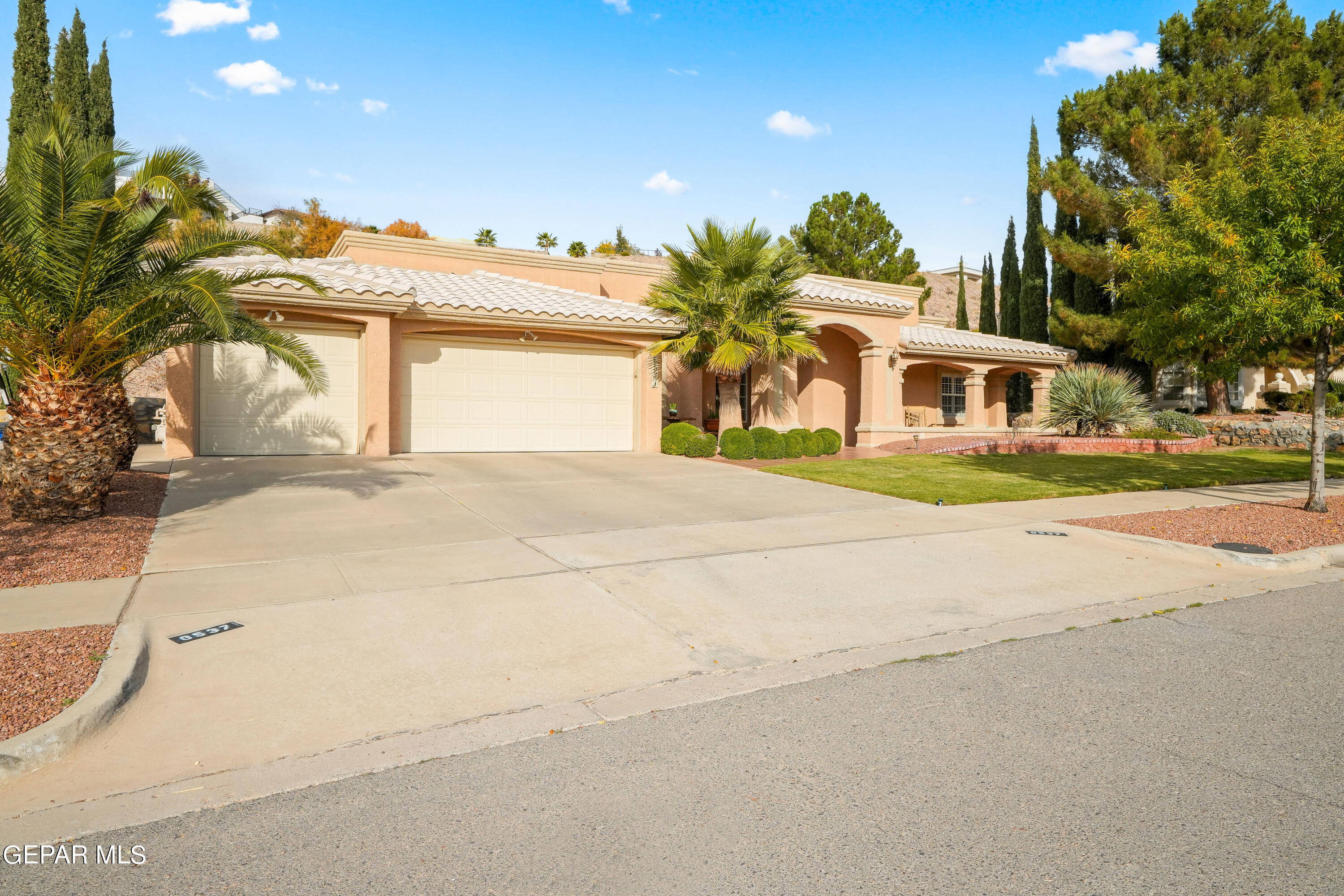 6537 WIND RIDGE Drive