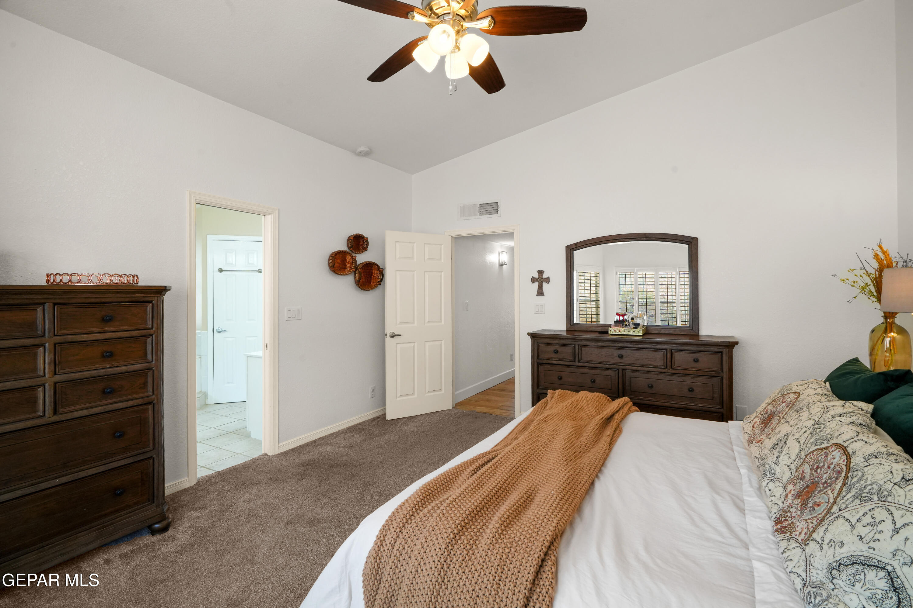 6537 WIND RIDGE Drive