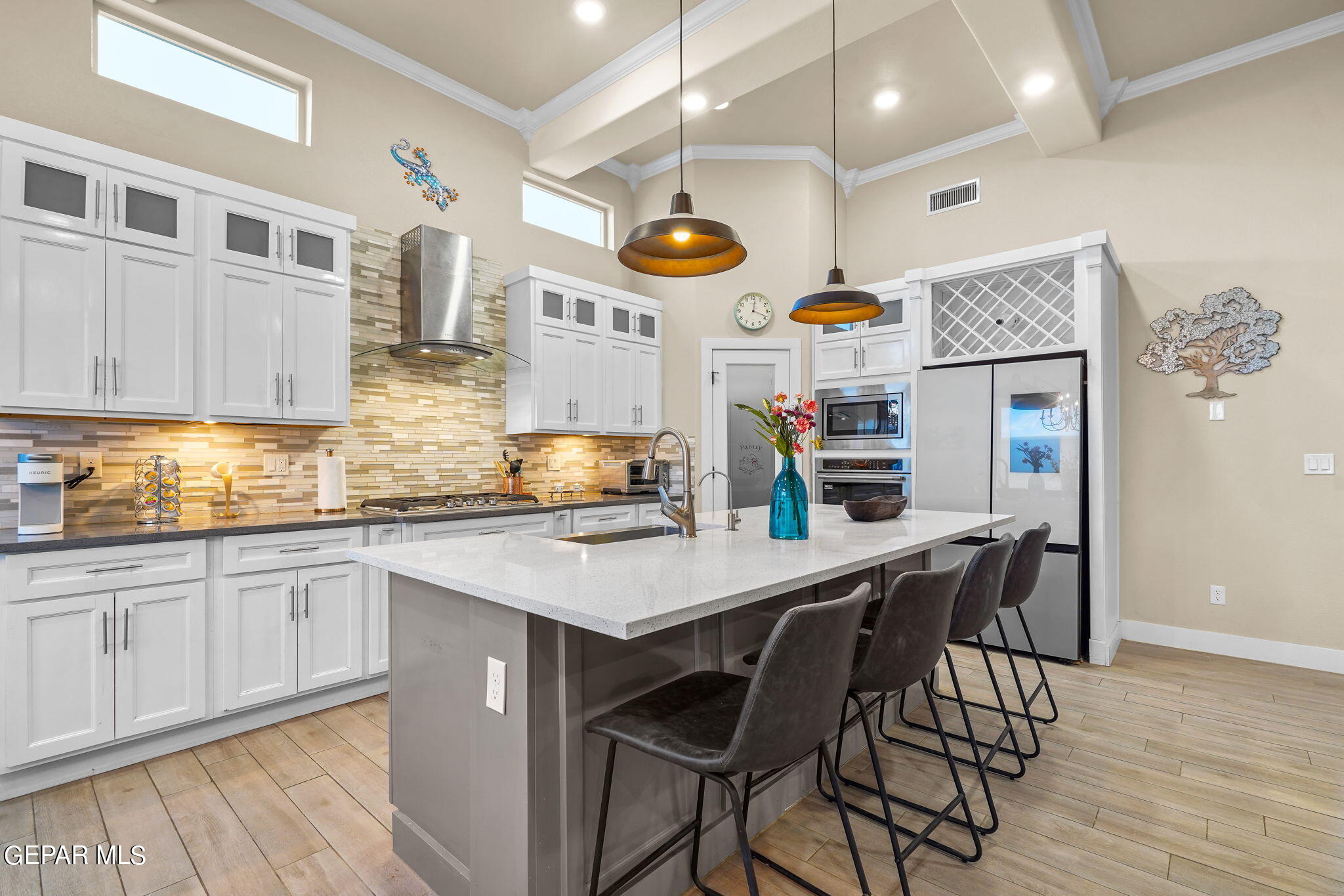 2195 ENCHANTED CREST Drive