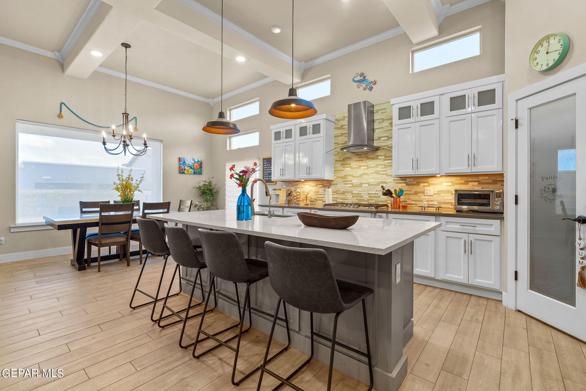 2195 ENCHANTED CREST Drive