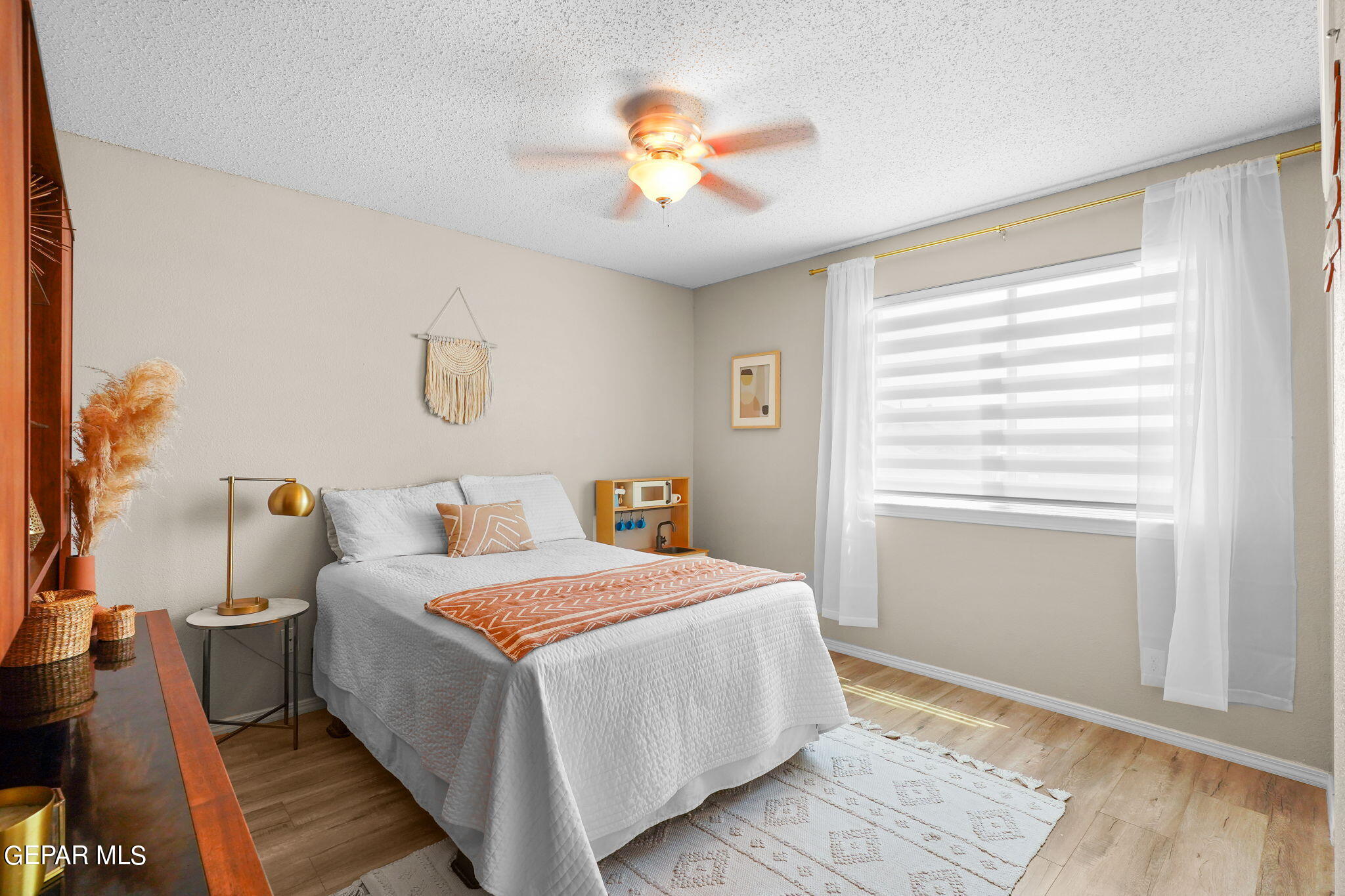 6813 Inca Dove Drive