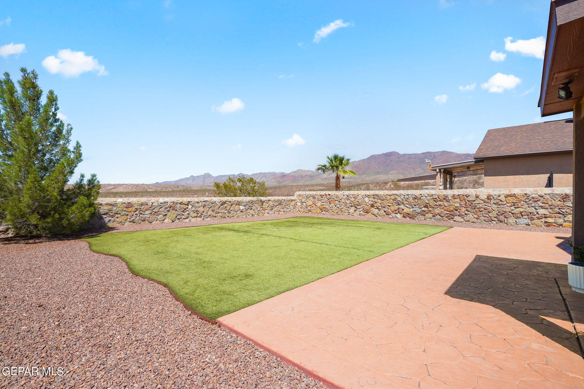 6813 Inca Dove Drive