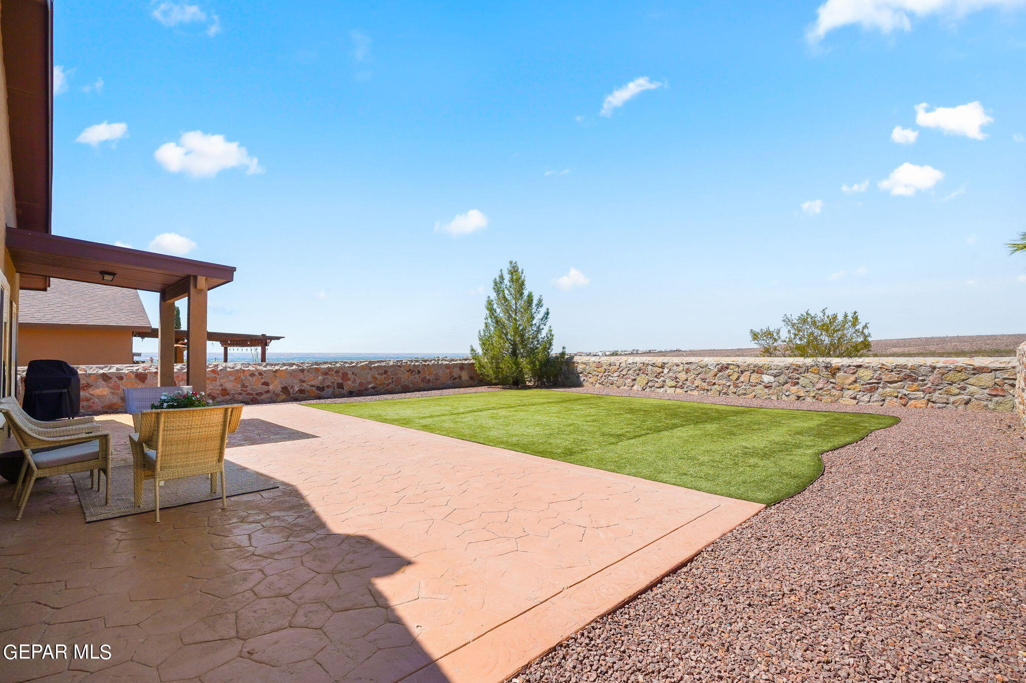 6813 Inca Dove Drive