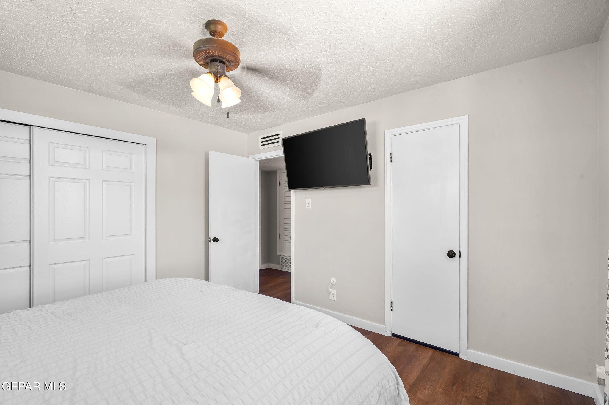217 VIKING Drive