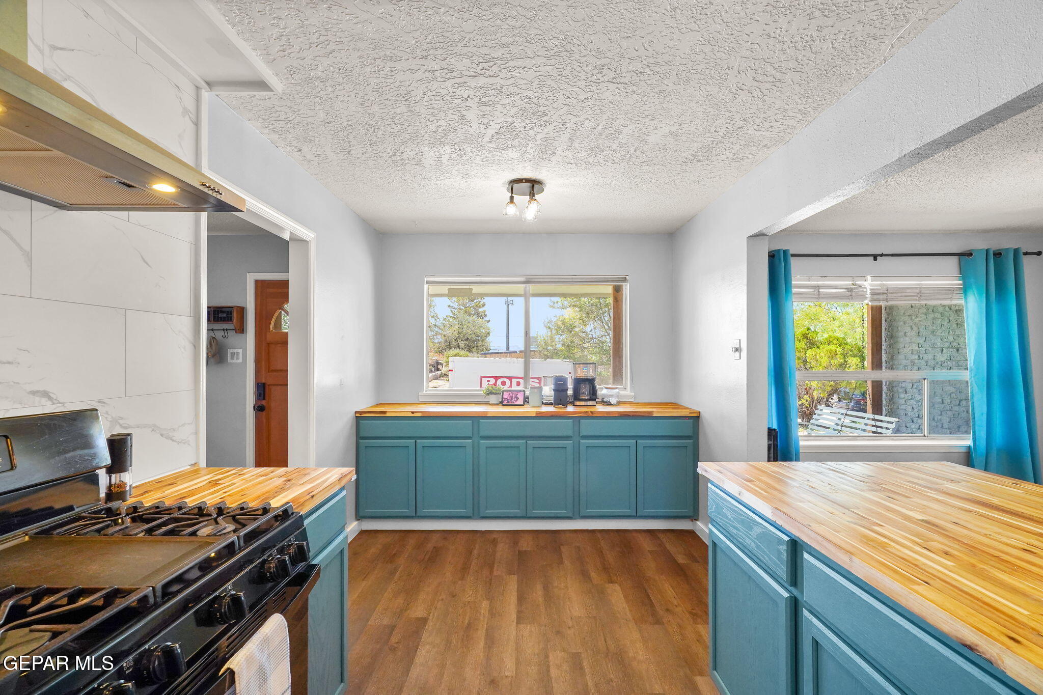 217 VIKING Drive