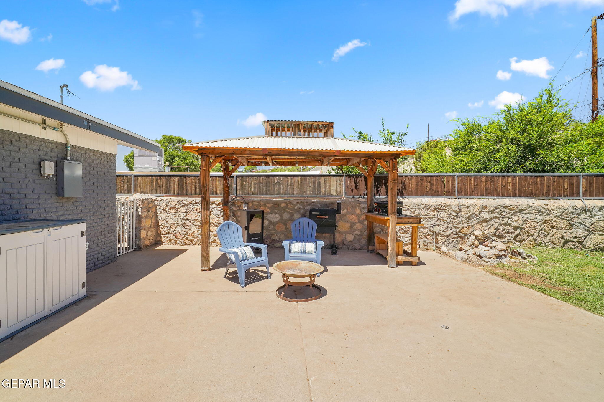 217 VIKING Drive