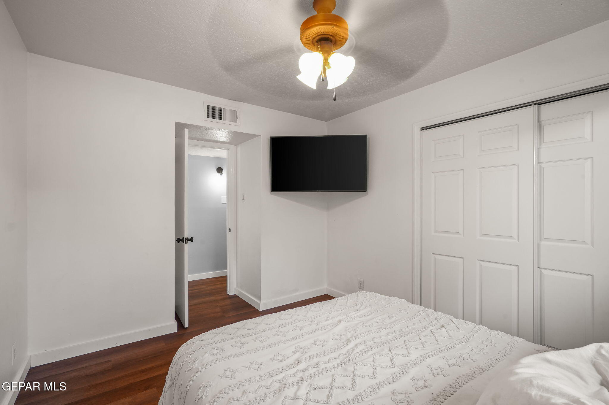 217 VIKING Drive