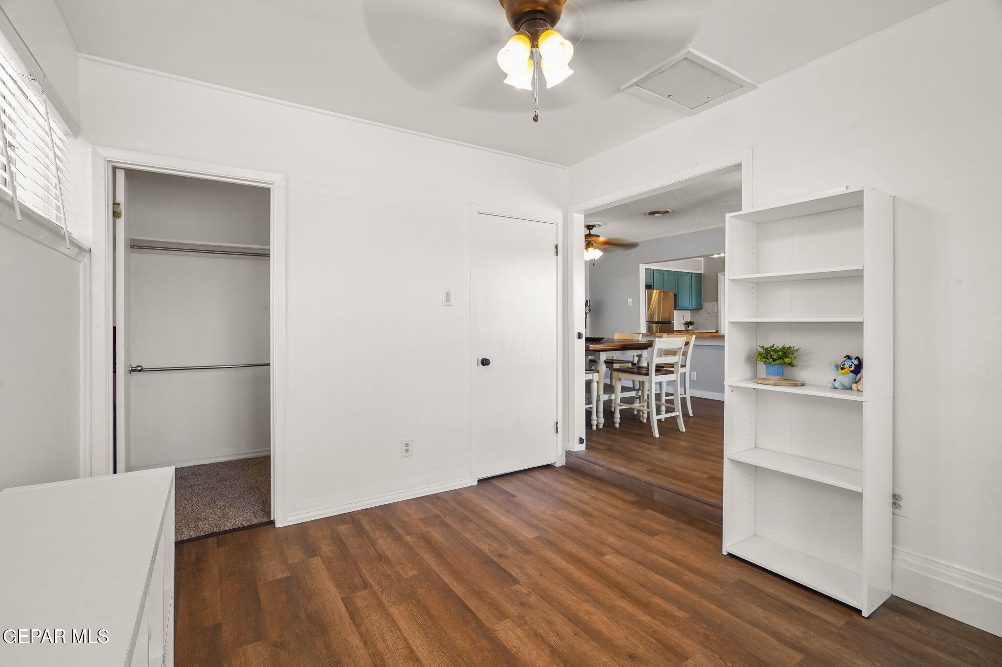 217 VIKING Drive