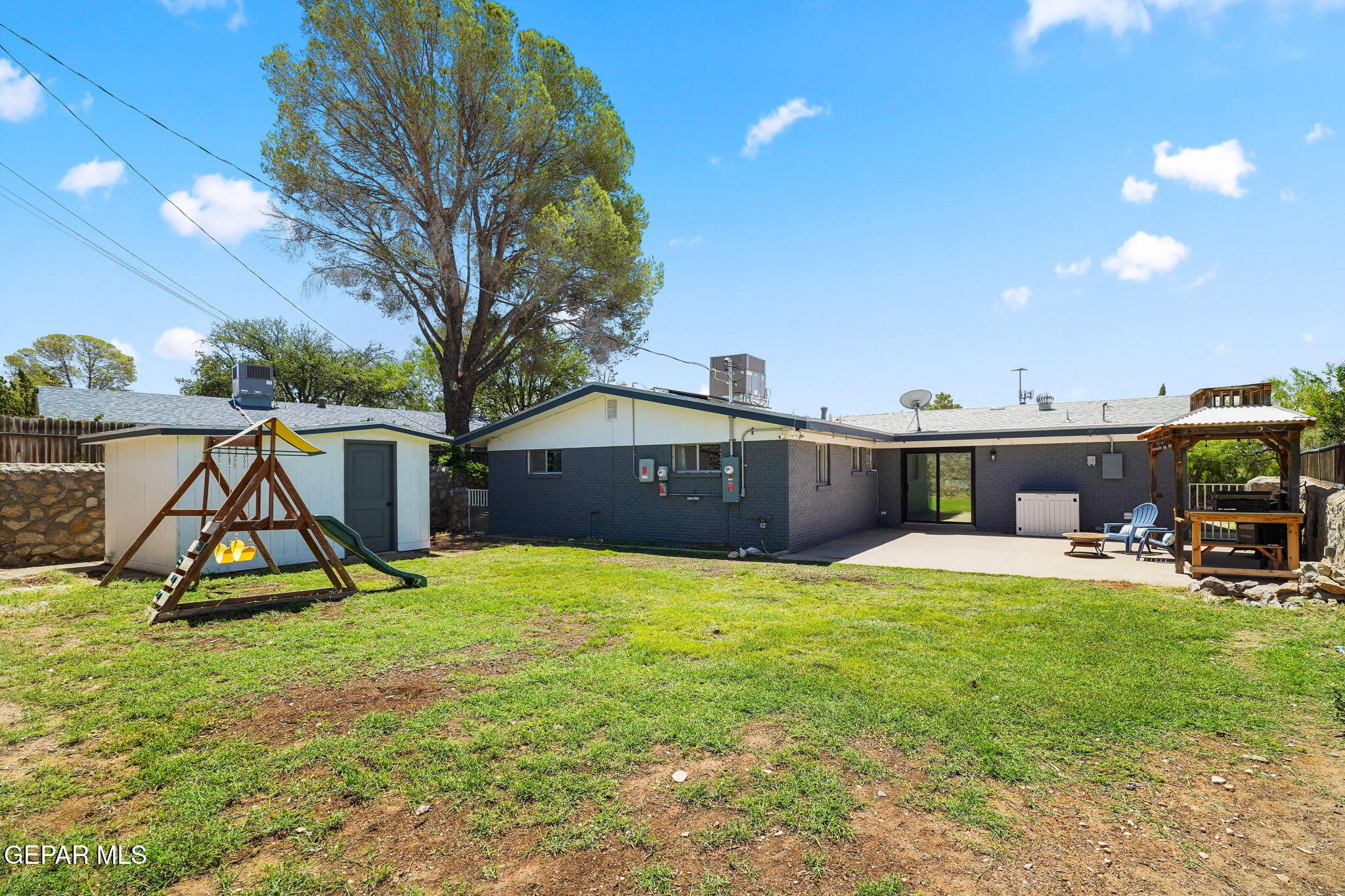 217 VIKING Drive