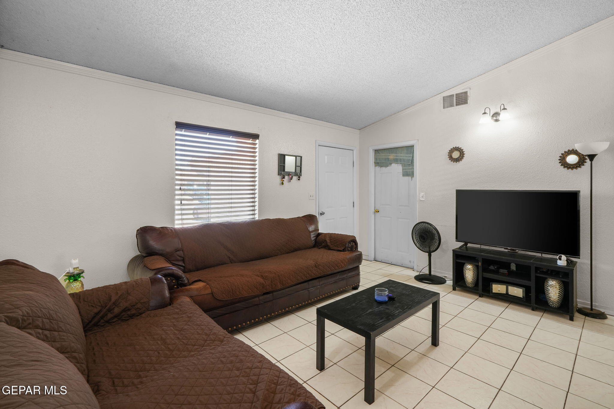 1545 SIERRA DE ORO Drive