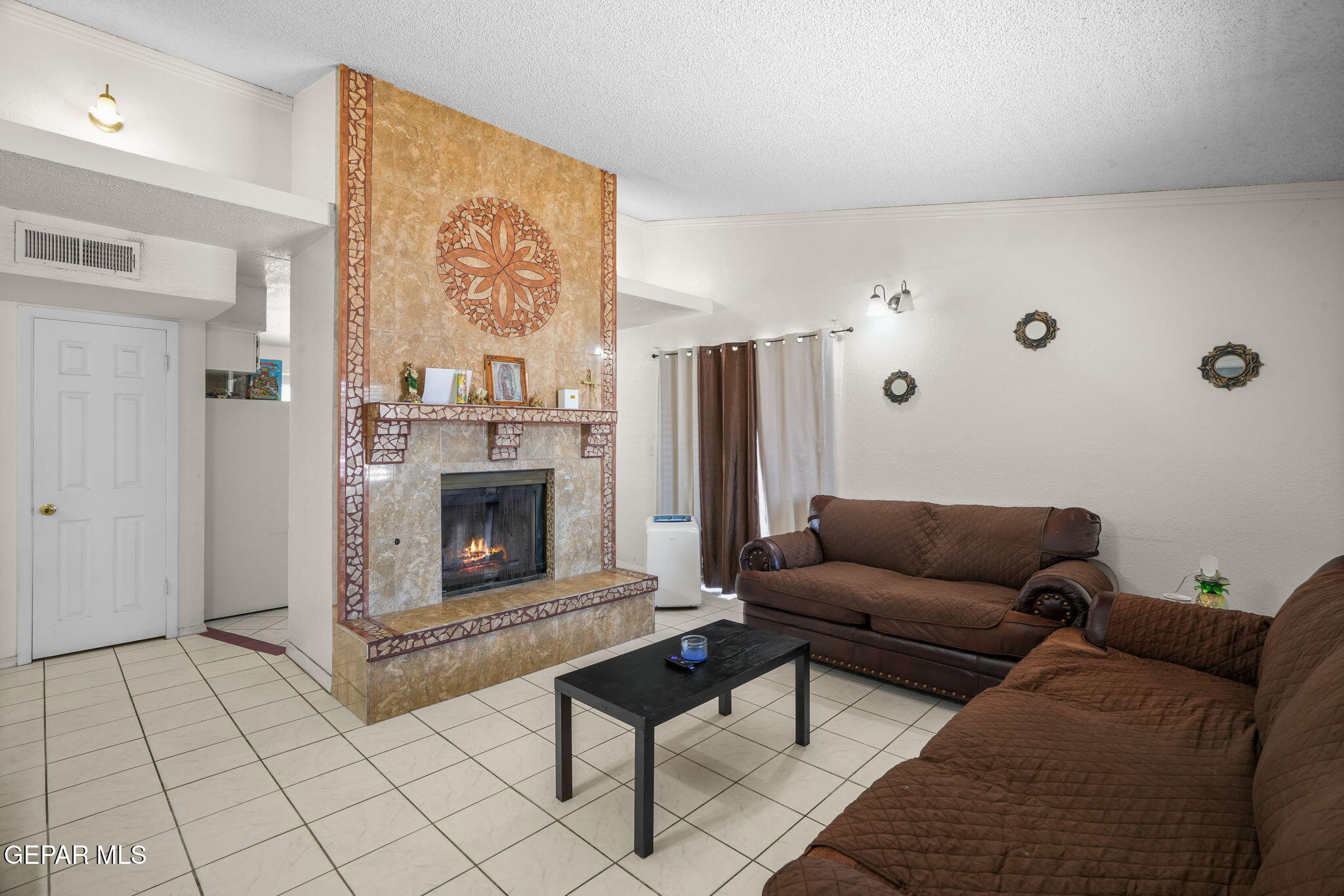 1545 SIERRA DE ORO Drive