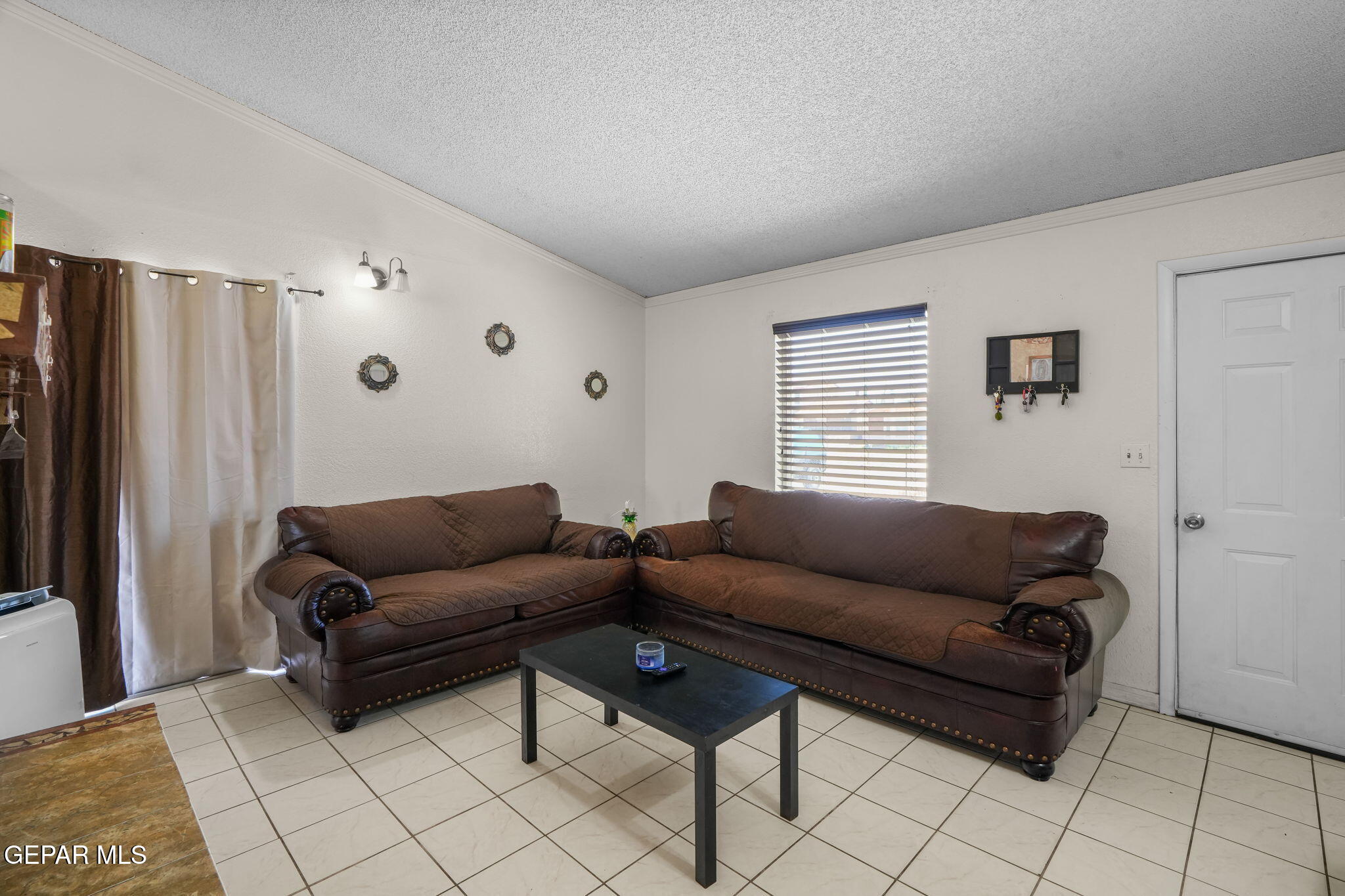 1545 SIERRA DE ORO Drive