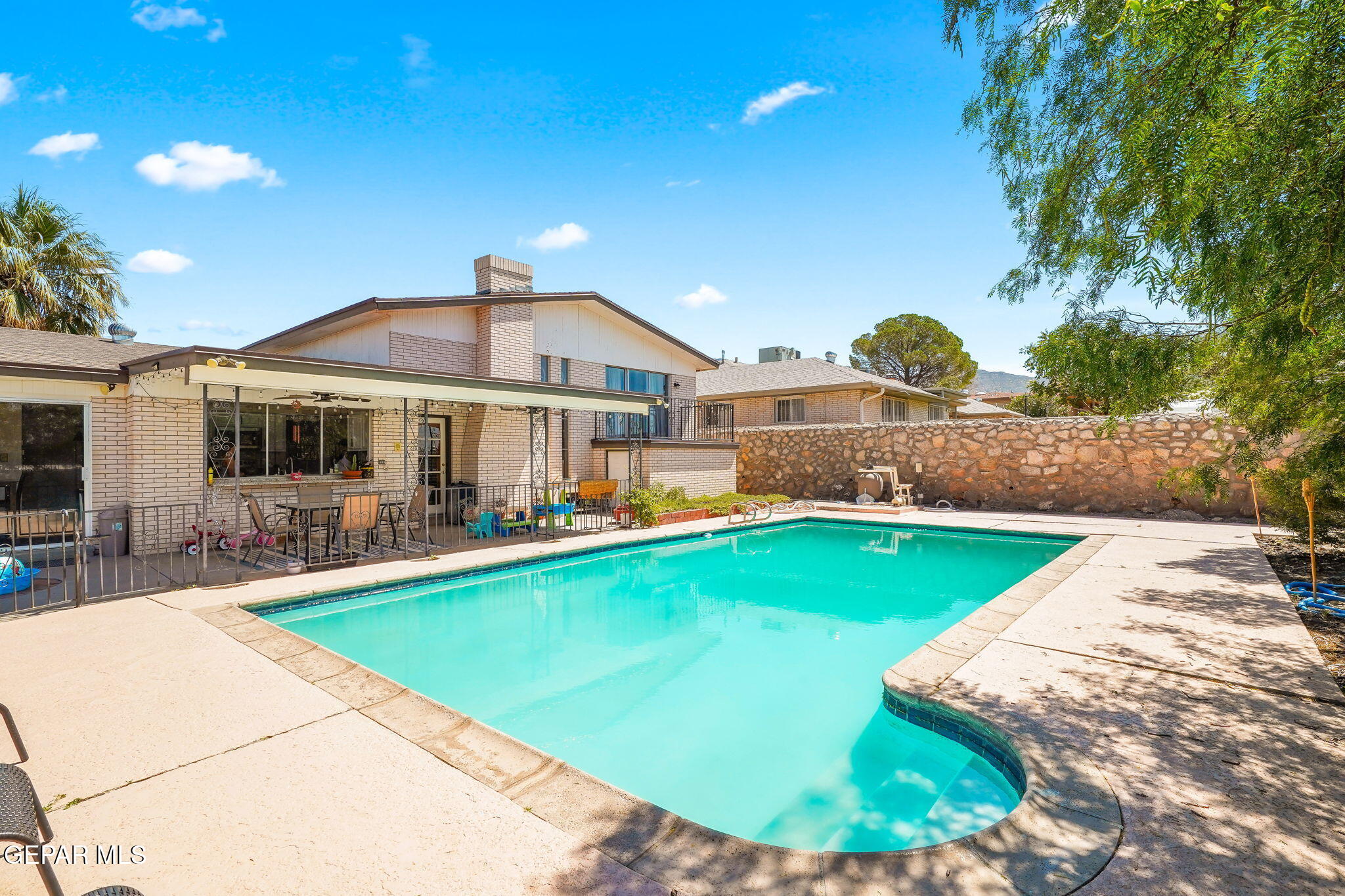 6416 PINO REAL Drive