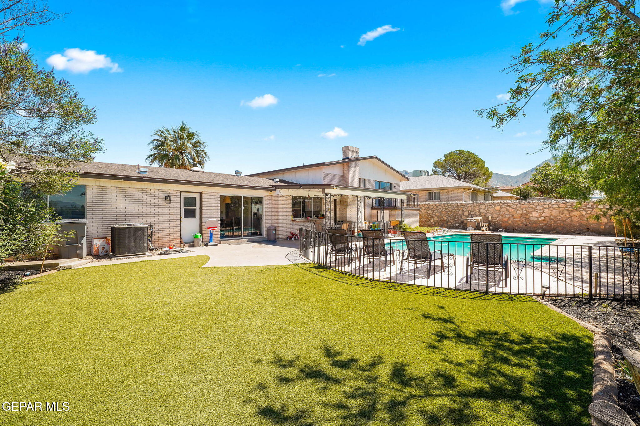 6416 PINO REAL Drive