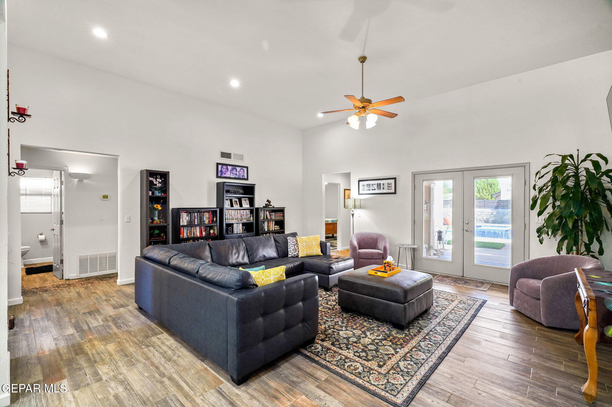 659 JOHN MARTIN Court