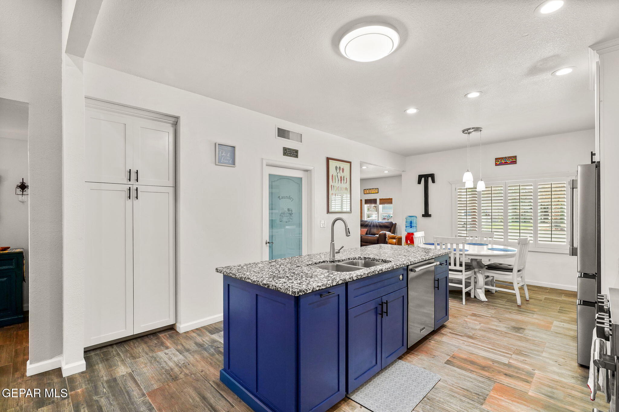 659 JOHN MARTIN Court