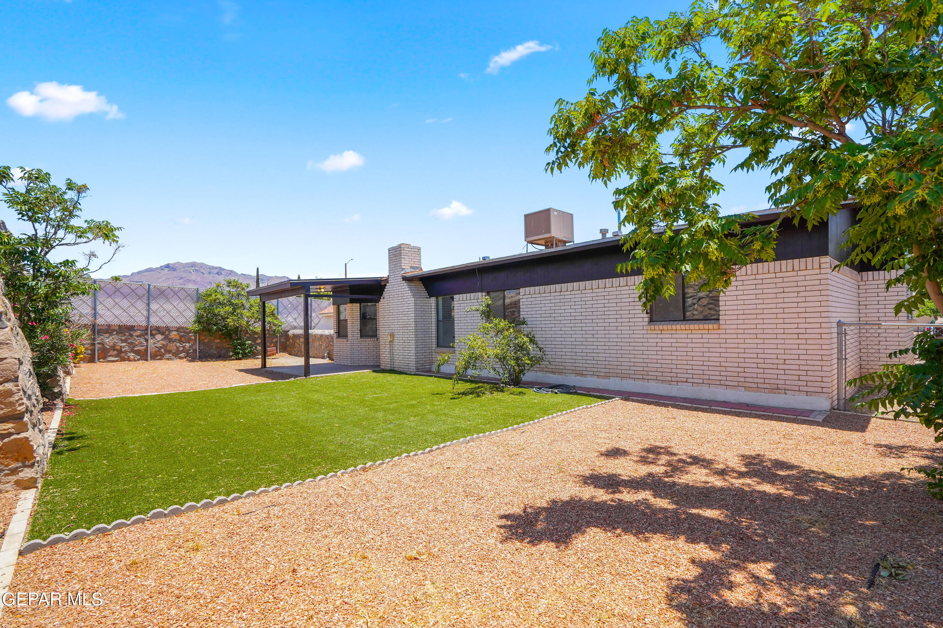 7101 CERRO NEGRO Drive