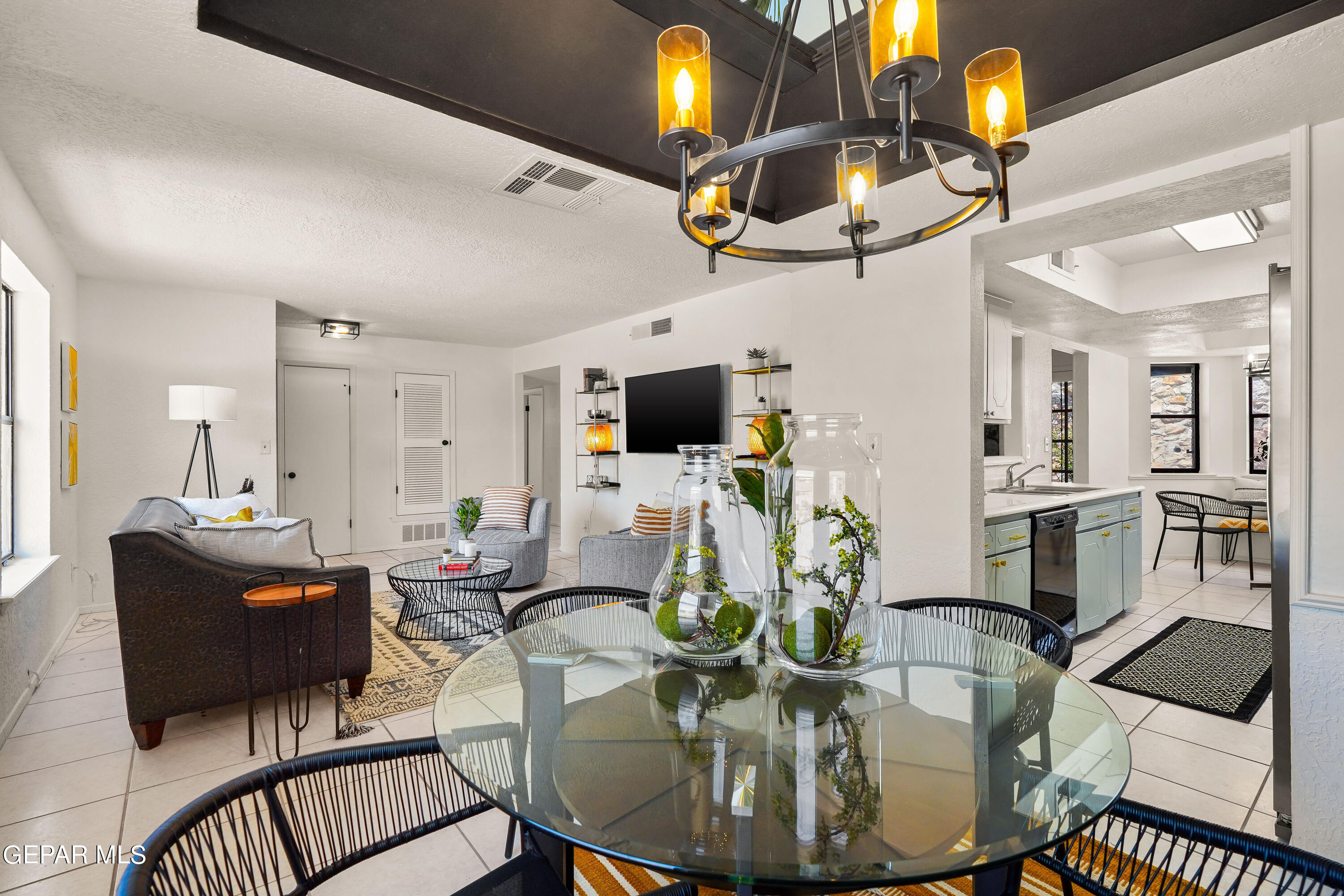 7101 CERRO NEGRO Drive