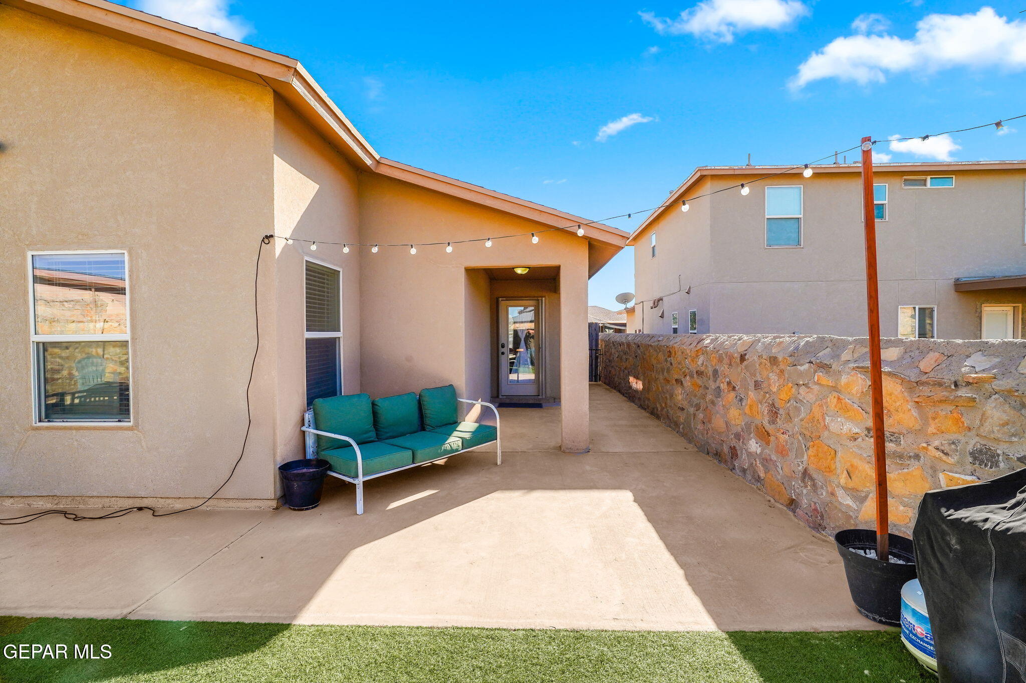 14195 RANIER POINT Drive